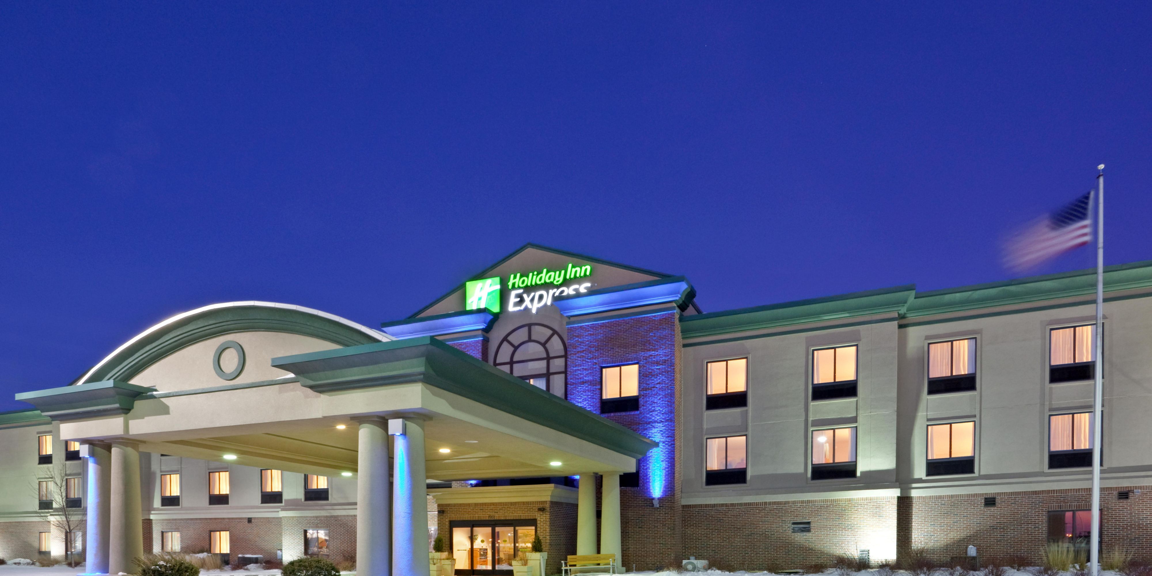 Holiday Inn Express Kansas City - at the Legends