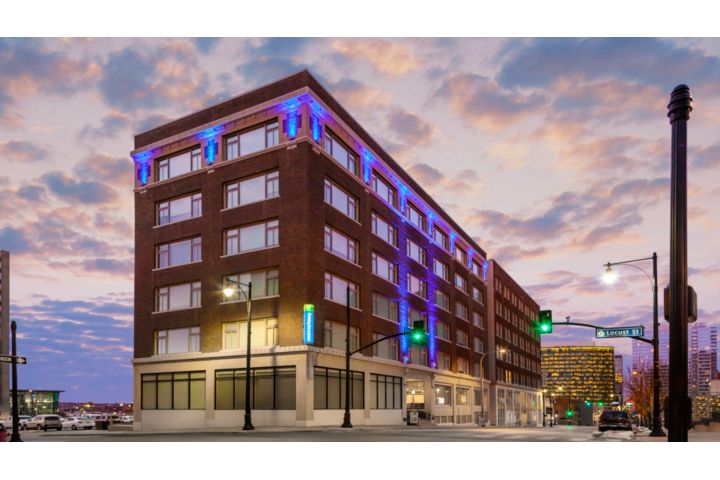 Holiday Inn Express Kansas City Downtown