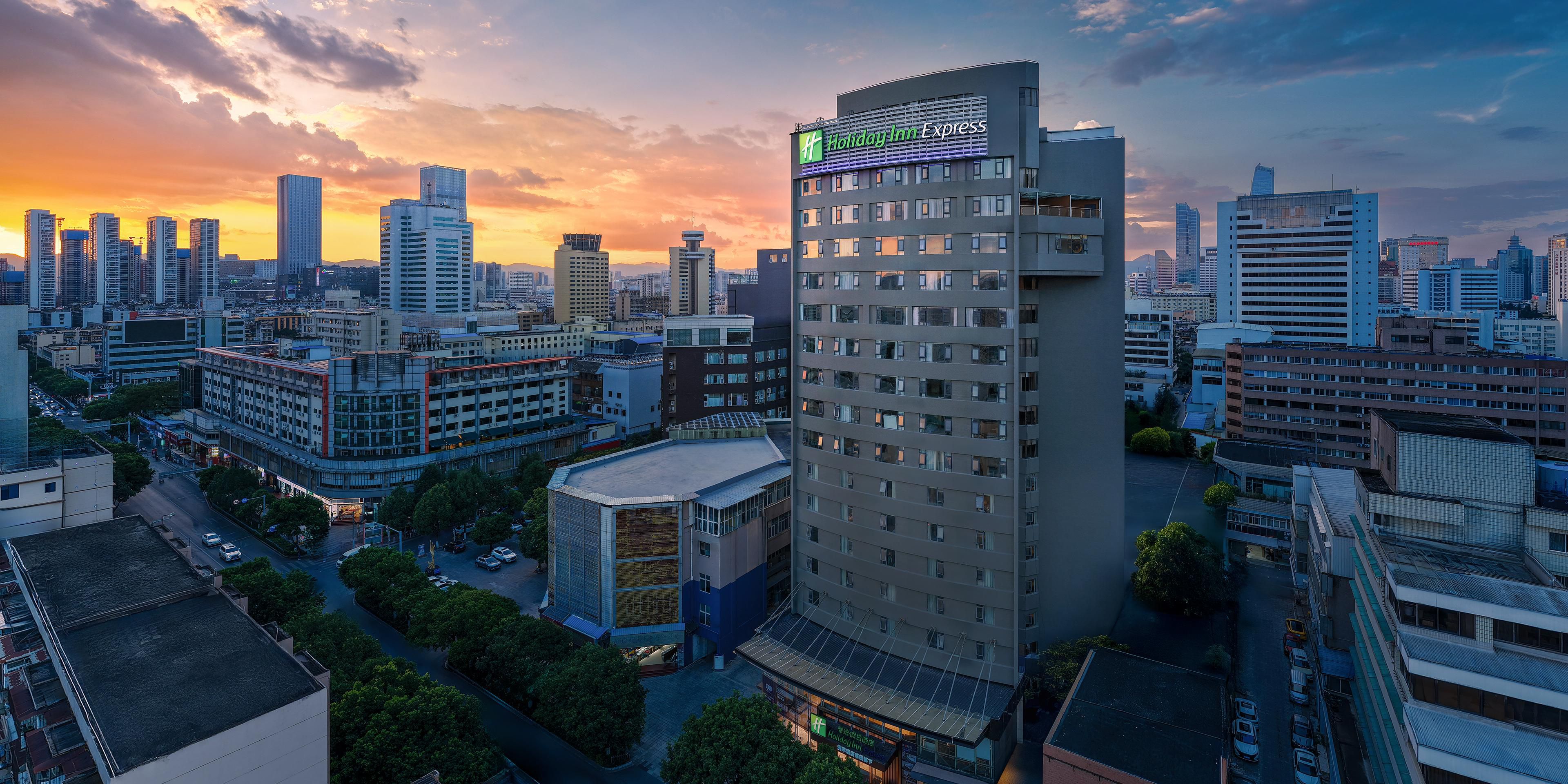 Holiday Inn Express Kunming Railway Station
