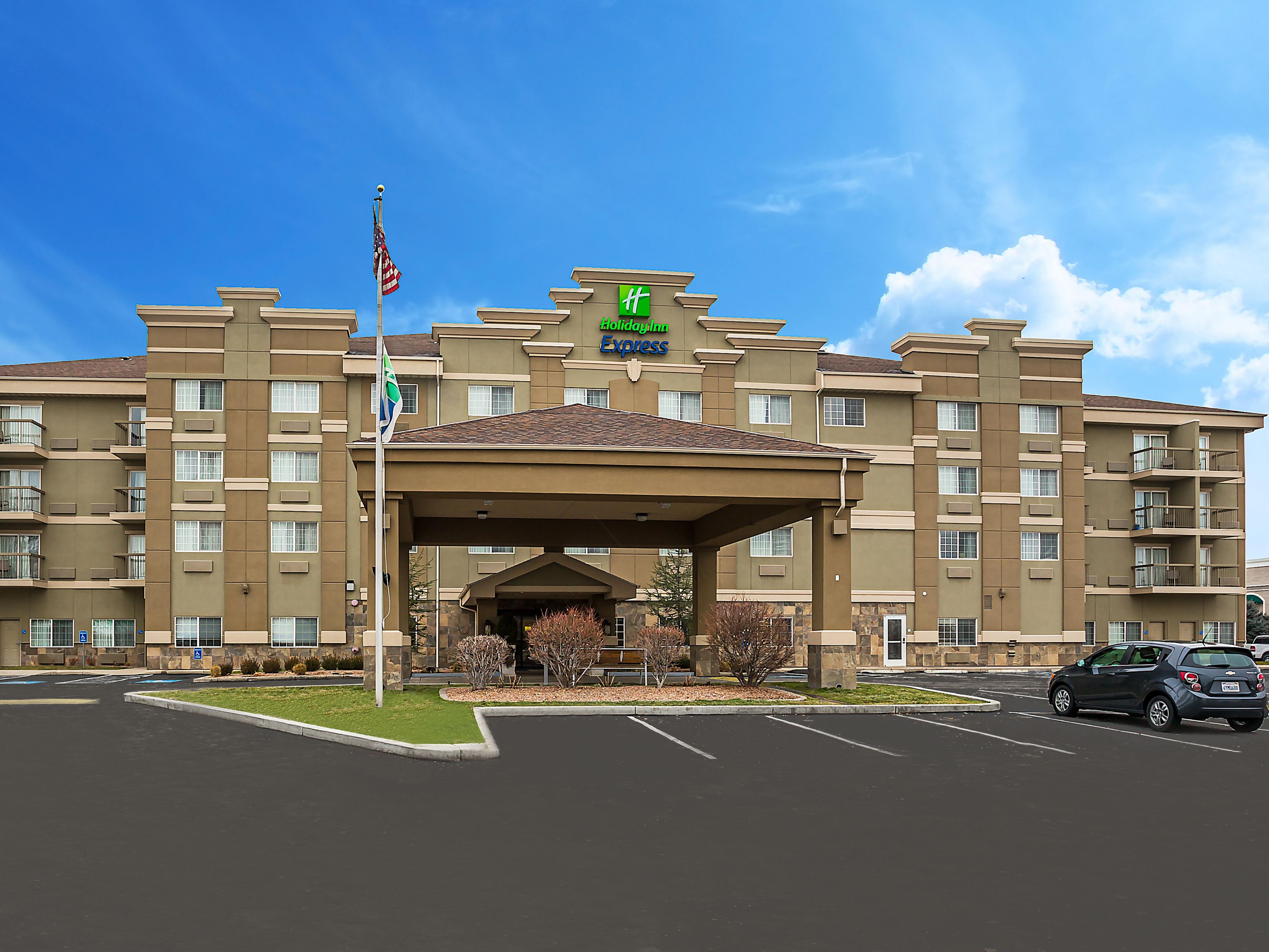 Hotels in Layton Utah North of Salt Lake City Holiday Inn