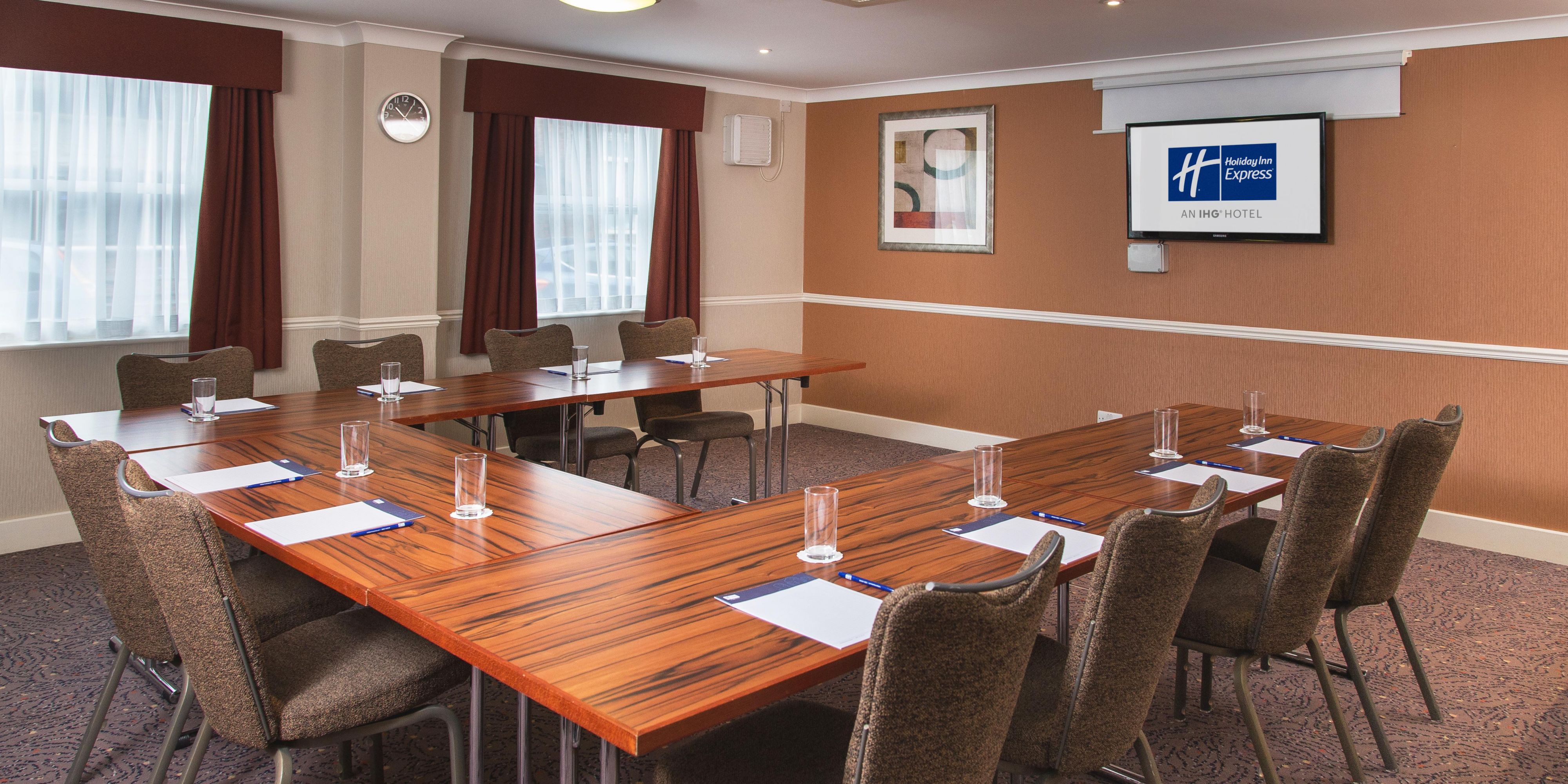 Here at the Holiday Inn Express, Leeds East, we have a fantastic meeting space to host your events. Our well-equipped meeting room can hold up to 25 delegates and can offer great all-inclusive packages from Day delegate rates to 24 Hour rates. 