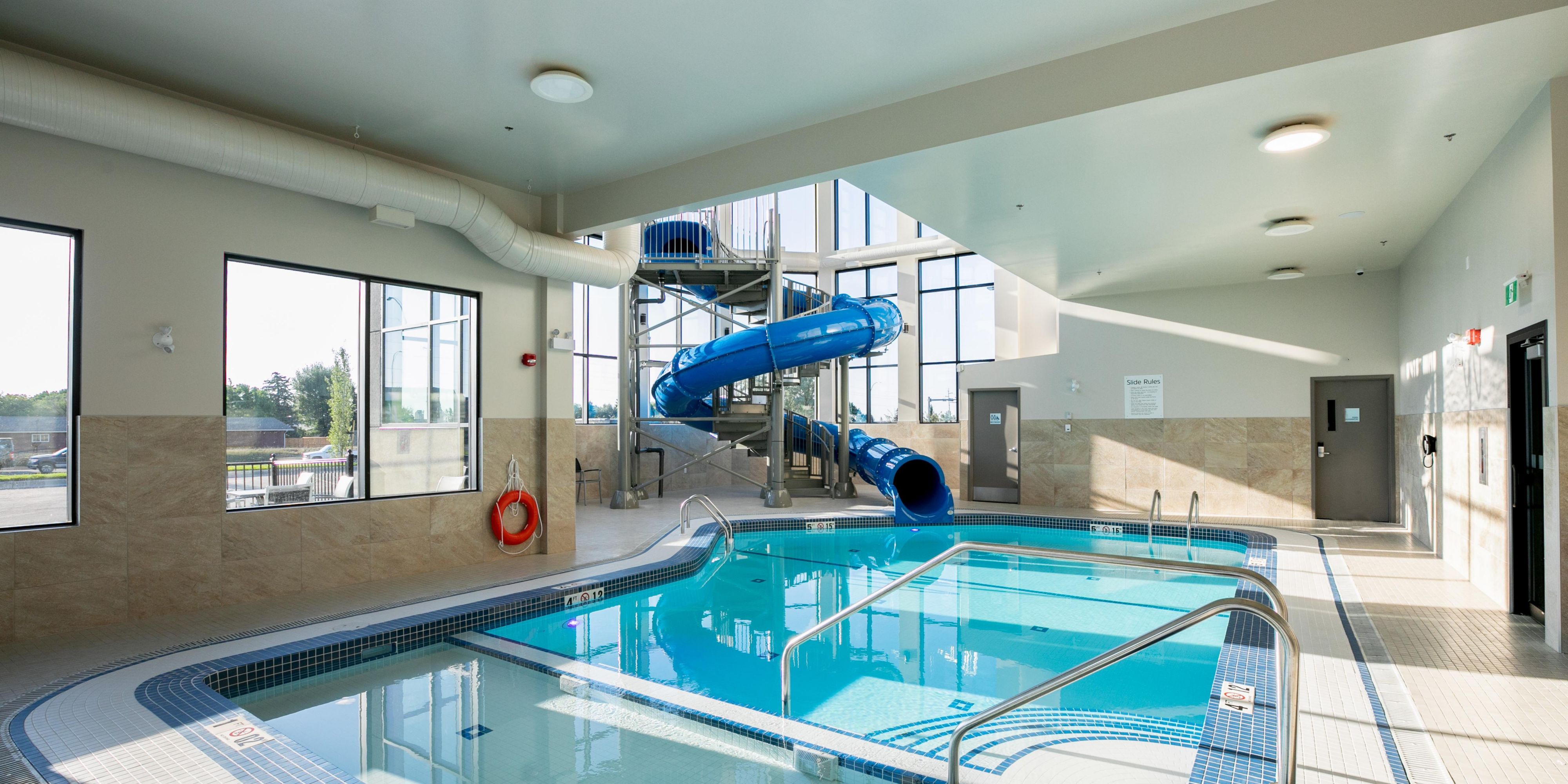 Bright and spacious, this area has something to offer for the whole family.  Toddler wading area just off the main pool.  Contact the hotel directly to make pool bookings.  Max 50min time slots available.