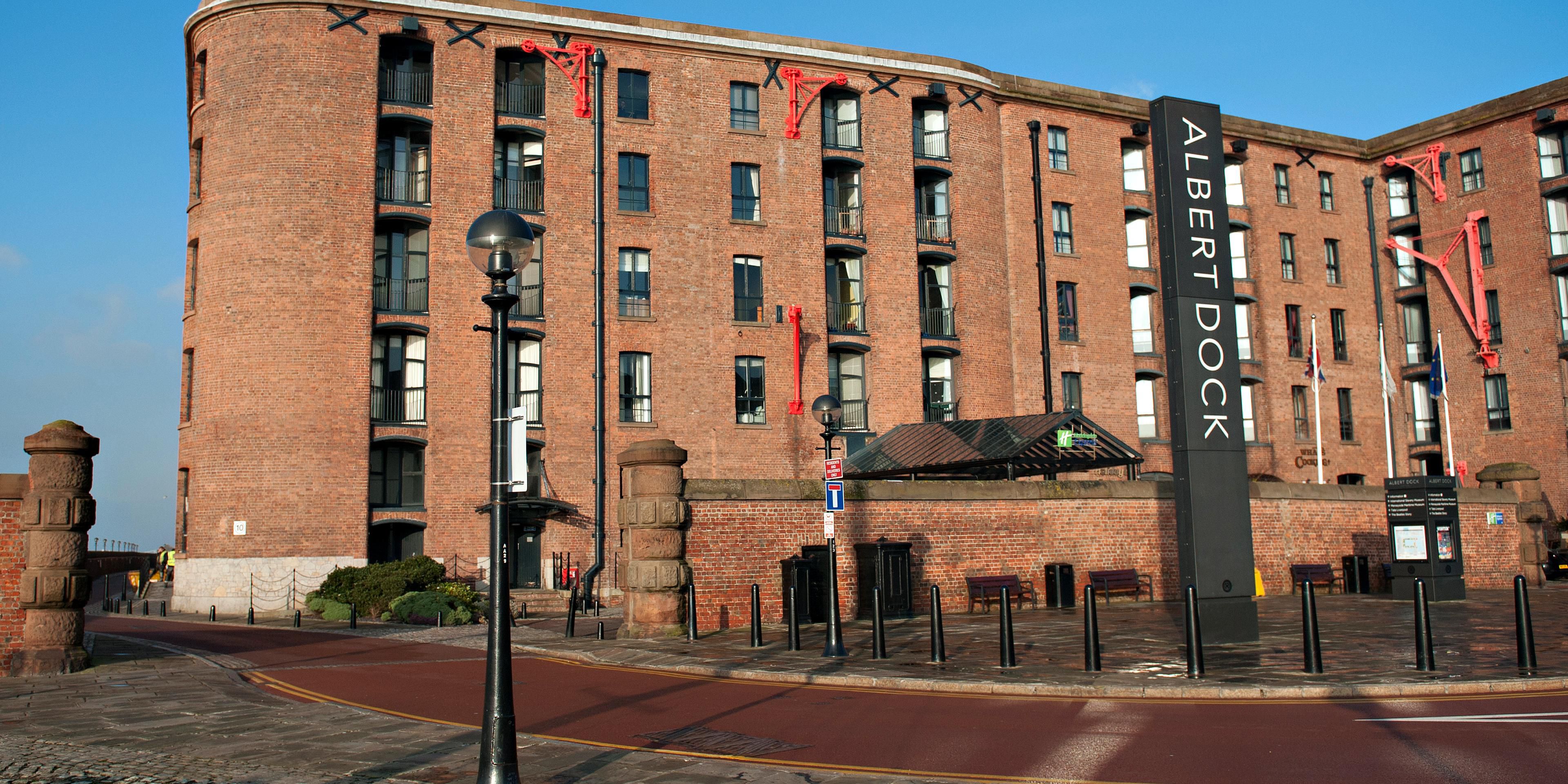 Holiday Inn Express Liverpool - Royal Albert Dock