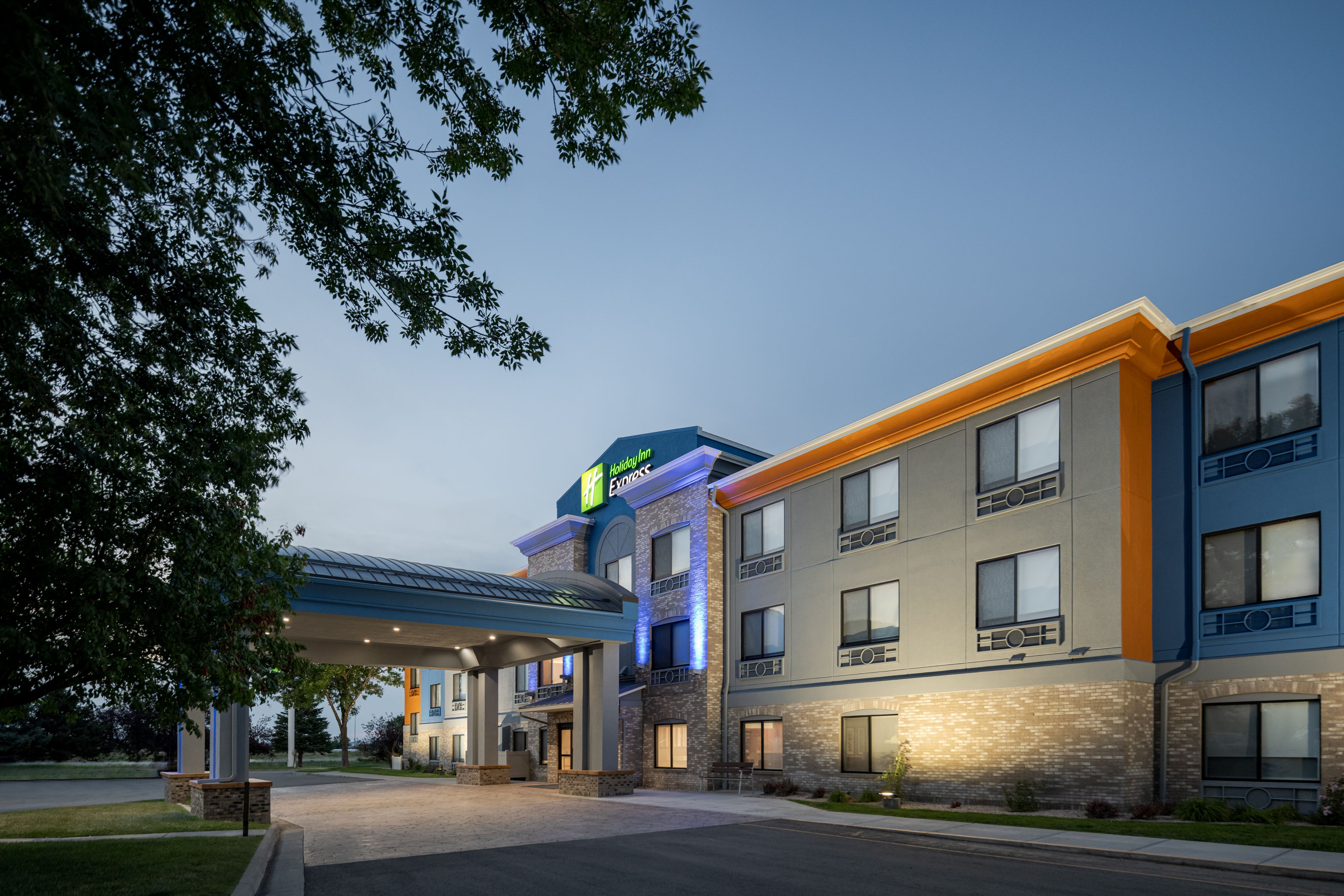 Holiday Inn Express 比林斯