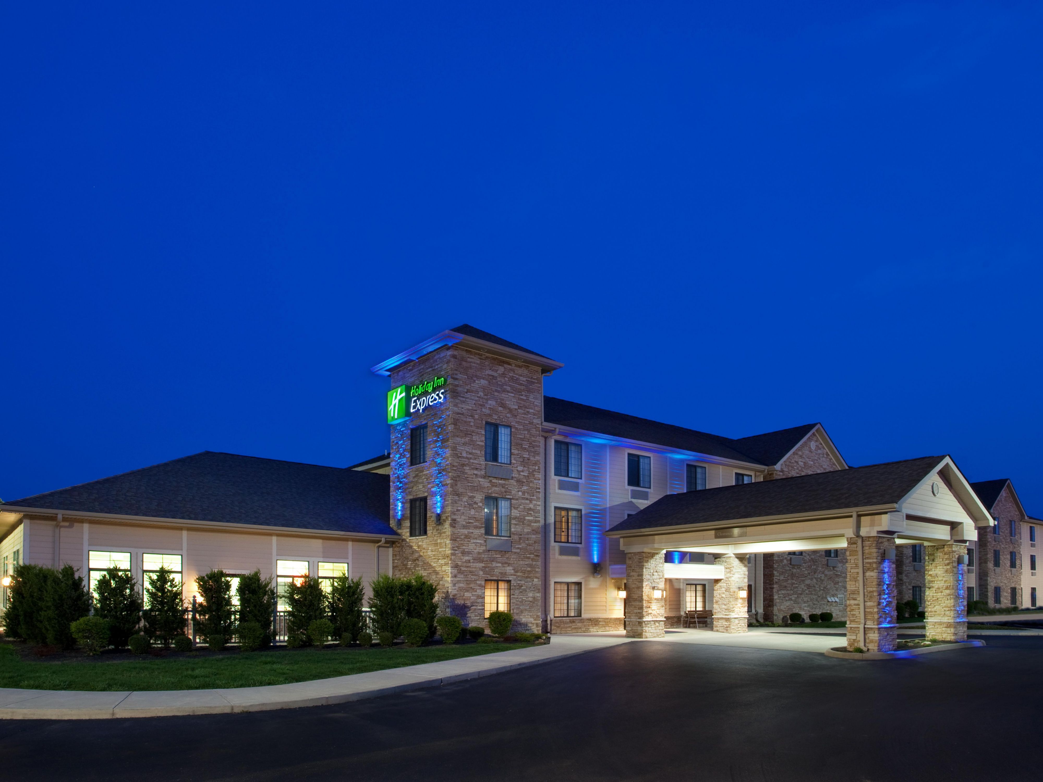 Hocking Hills Hotels in Logan, Ohio | Holiday Inn Express Hocking Hills