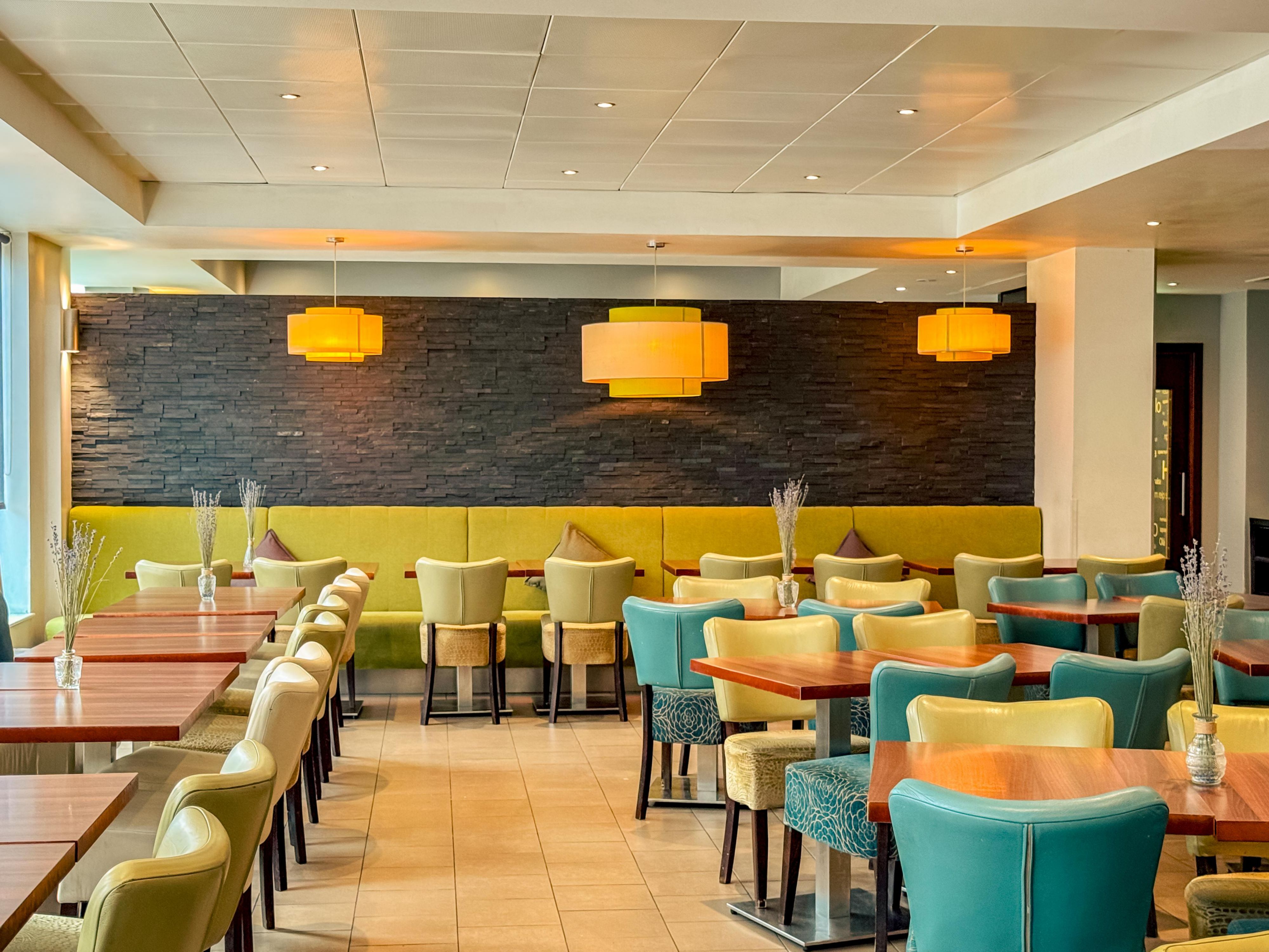 Meet friends, work or have a bite to eat in our comfy guest spaces