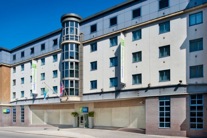 Holiday Inn Express London - City