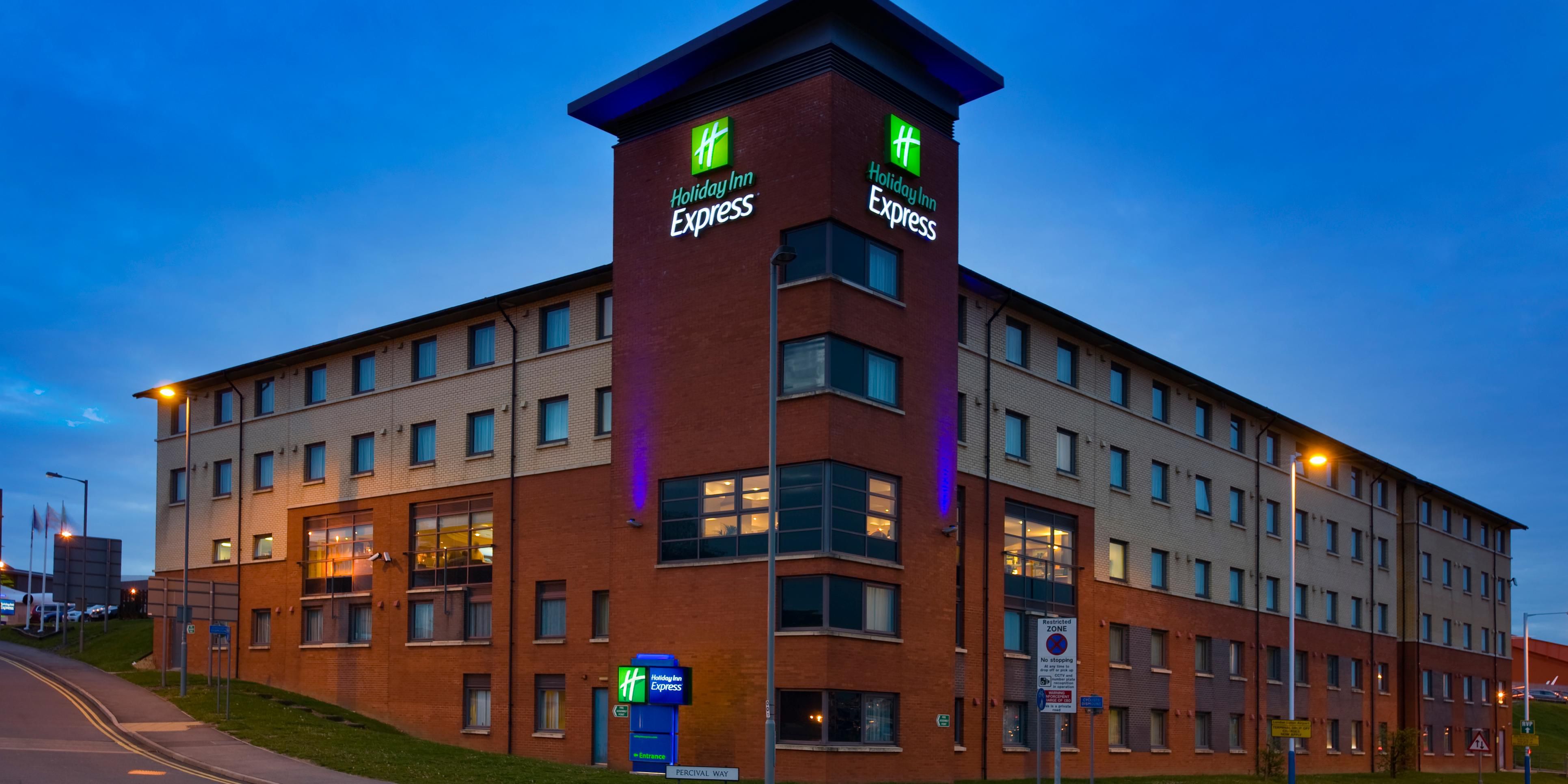 Holiday Inn Express Hotel London - Luton Airport