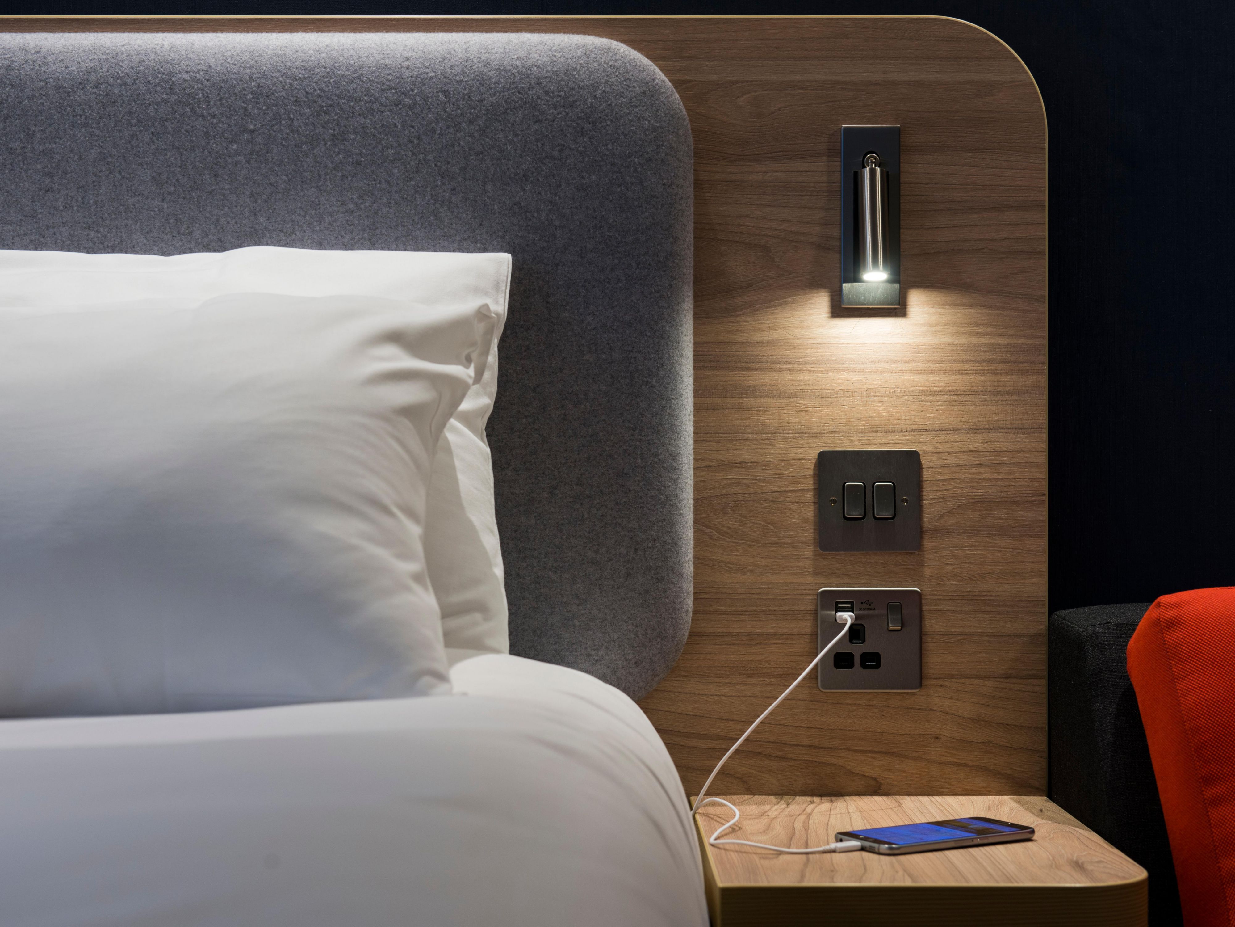 Tutustu 89+ imagen holiday inn express london hammersmith abzlocal fi