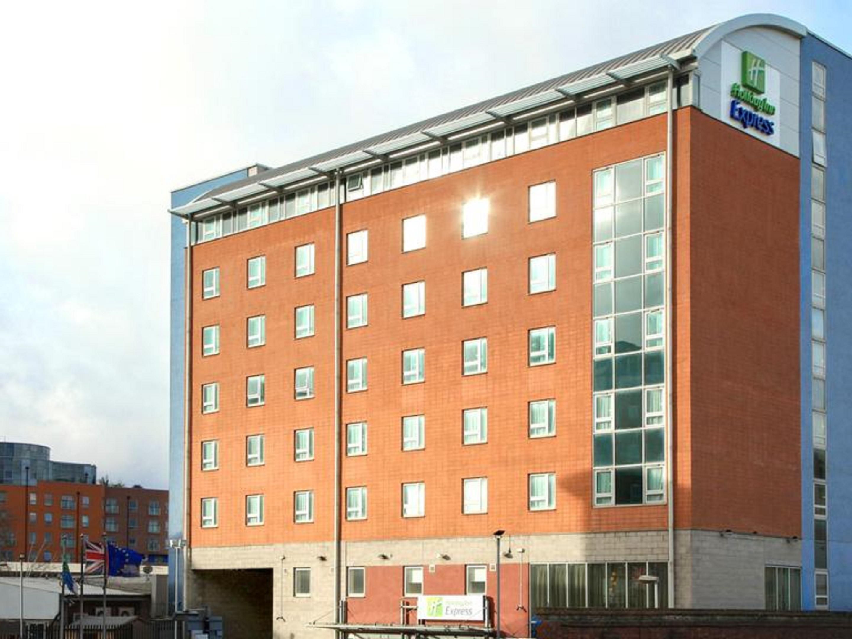 Corporate rates available for you and your colleagues if you are working in the area.