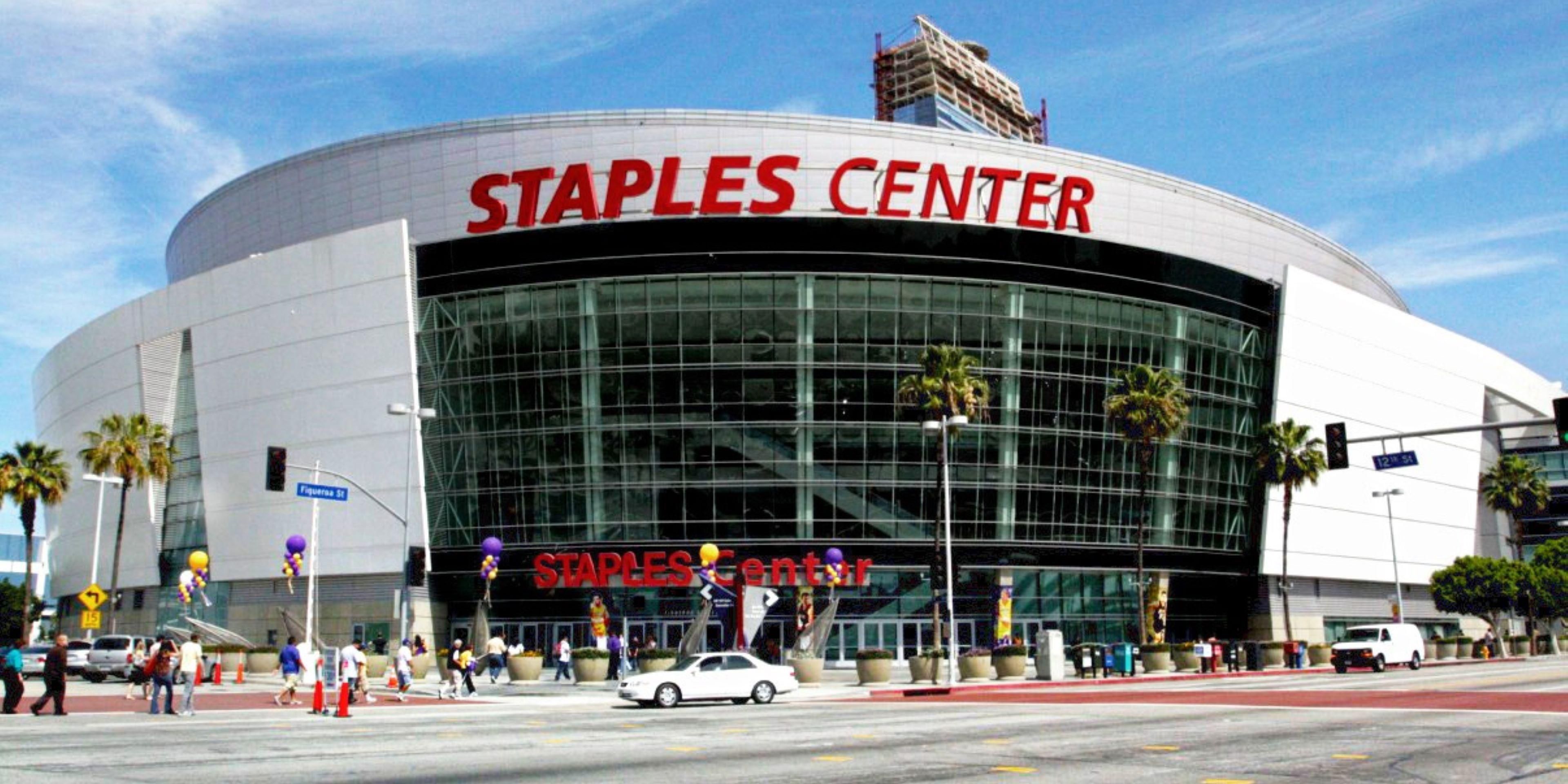 We are just 17 miles from Crypto.com Arena and Los Angeles Convention center.