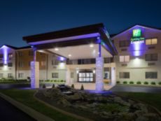 hotels and motels in new albany indiana