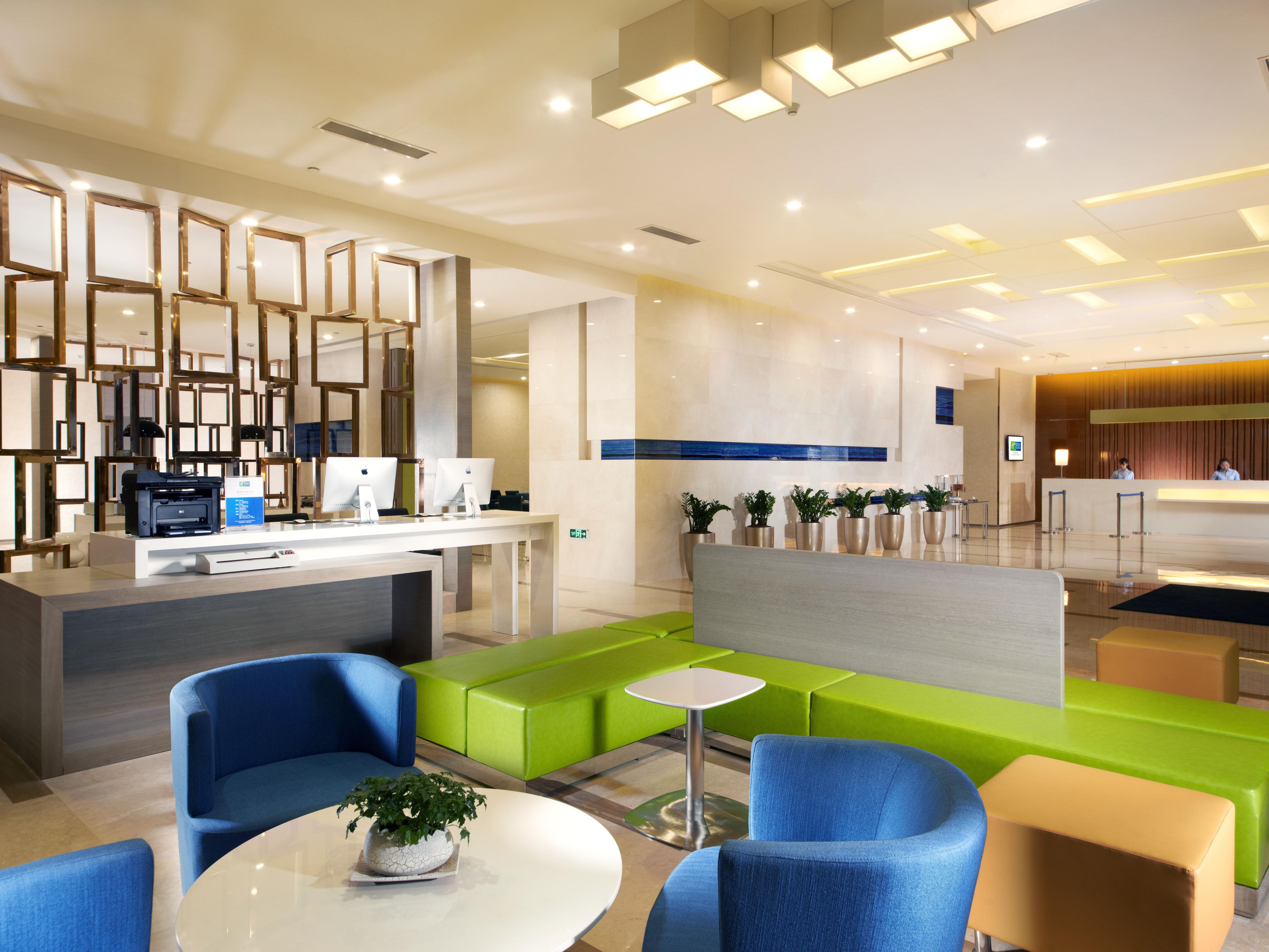 Holiday Inn Express Luoyang City Center - Image2