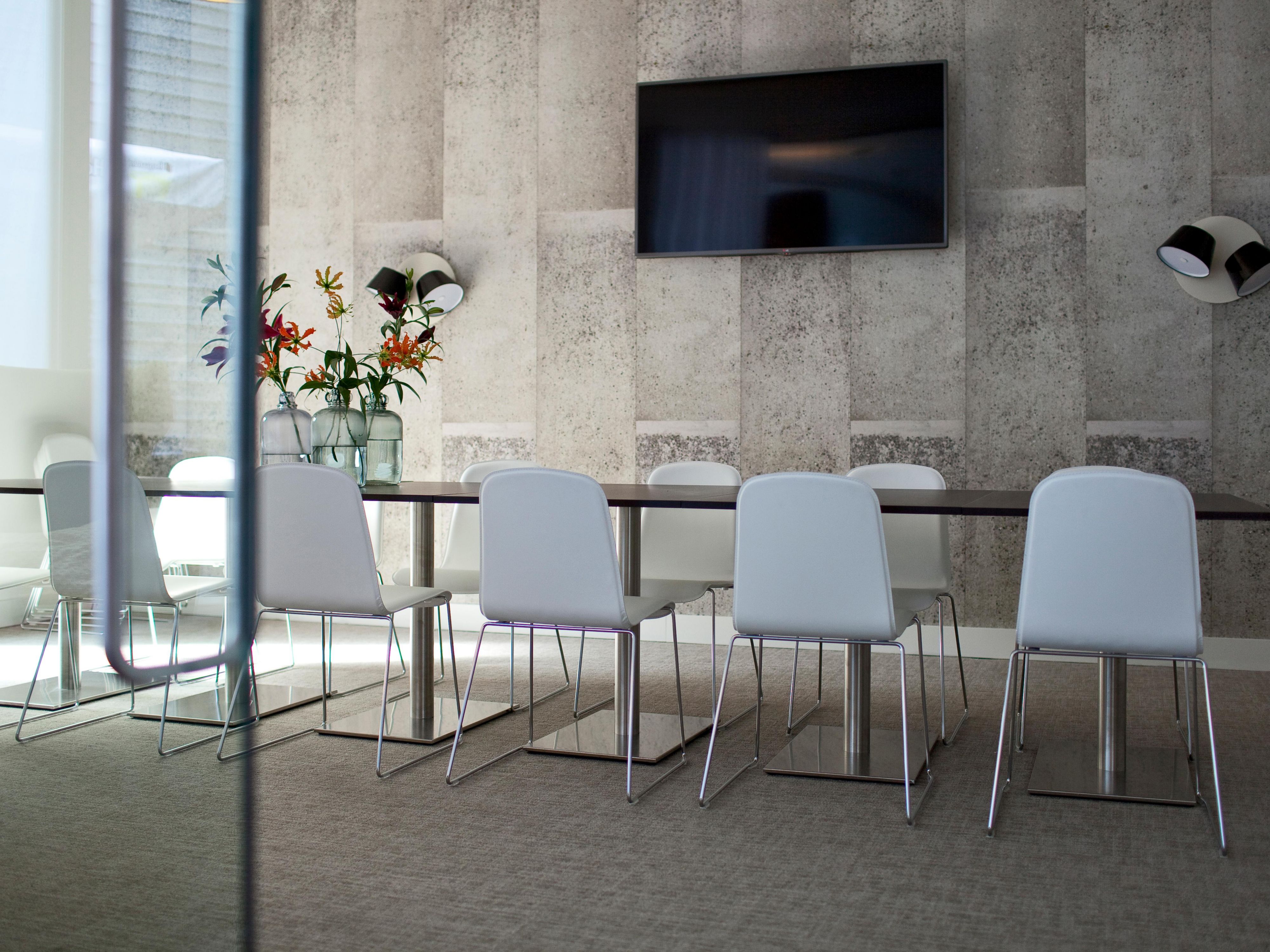 Plan a more sustainable meeting experience at Holiday Inn Express Mechelen City Centre.