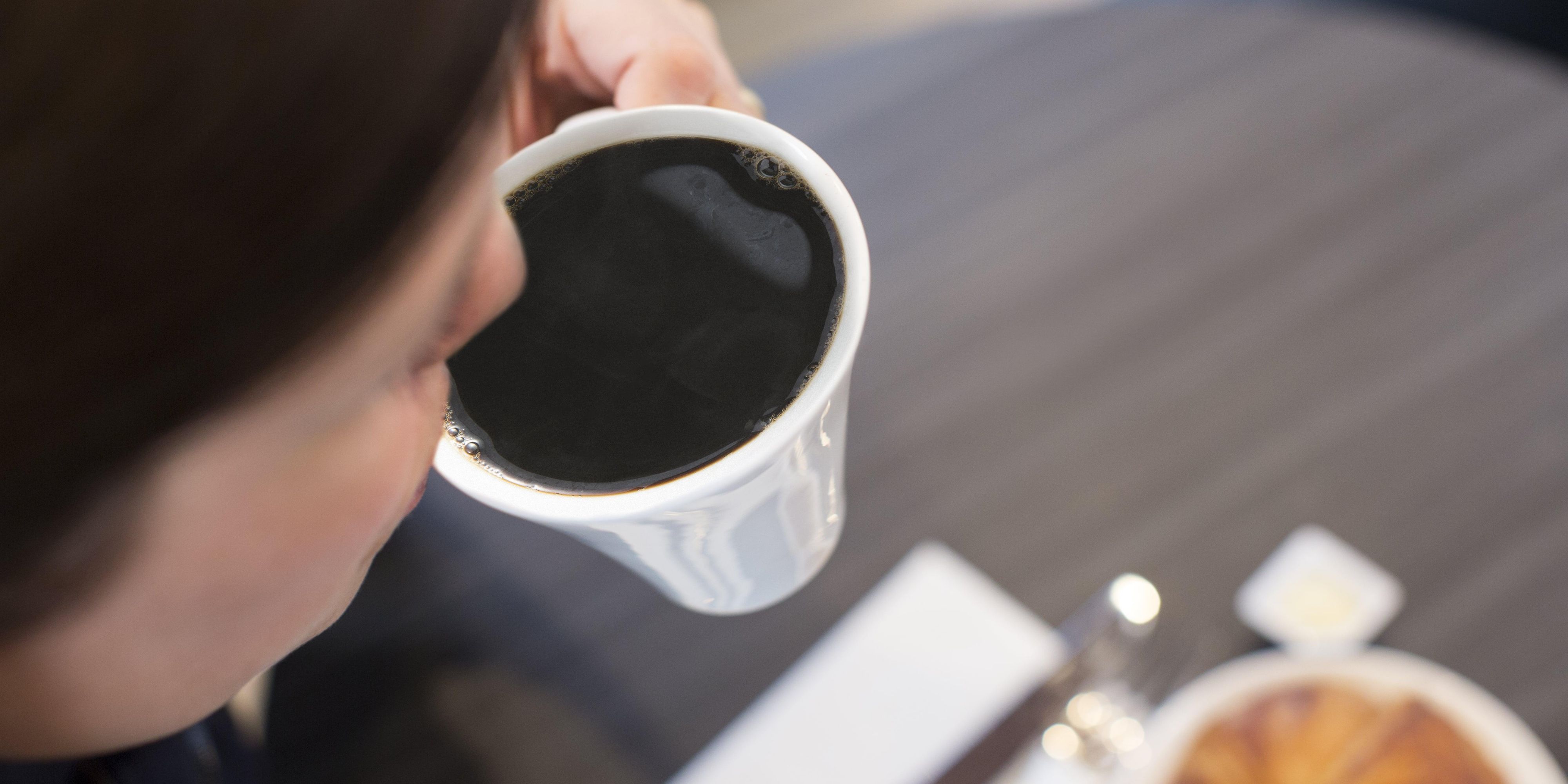 We know breakfast is the most important meal, so we give our guests more options to kickstart your day, for free. Our EXPRESS start breakfast offers selected hot, fresh options to jump-start the day your way. For those in the rush, opt for grab and go option.