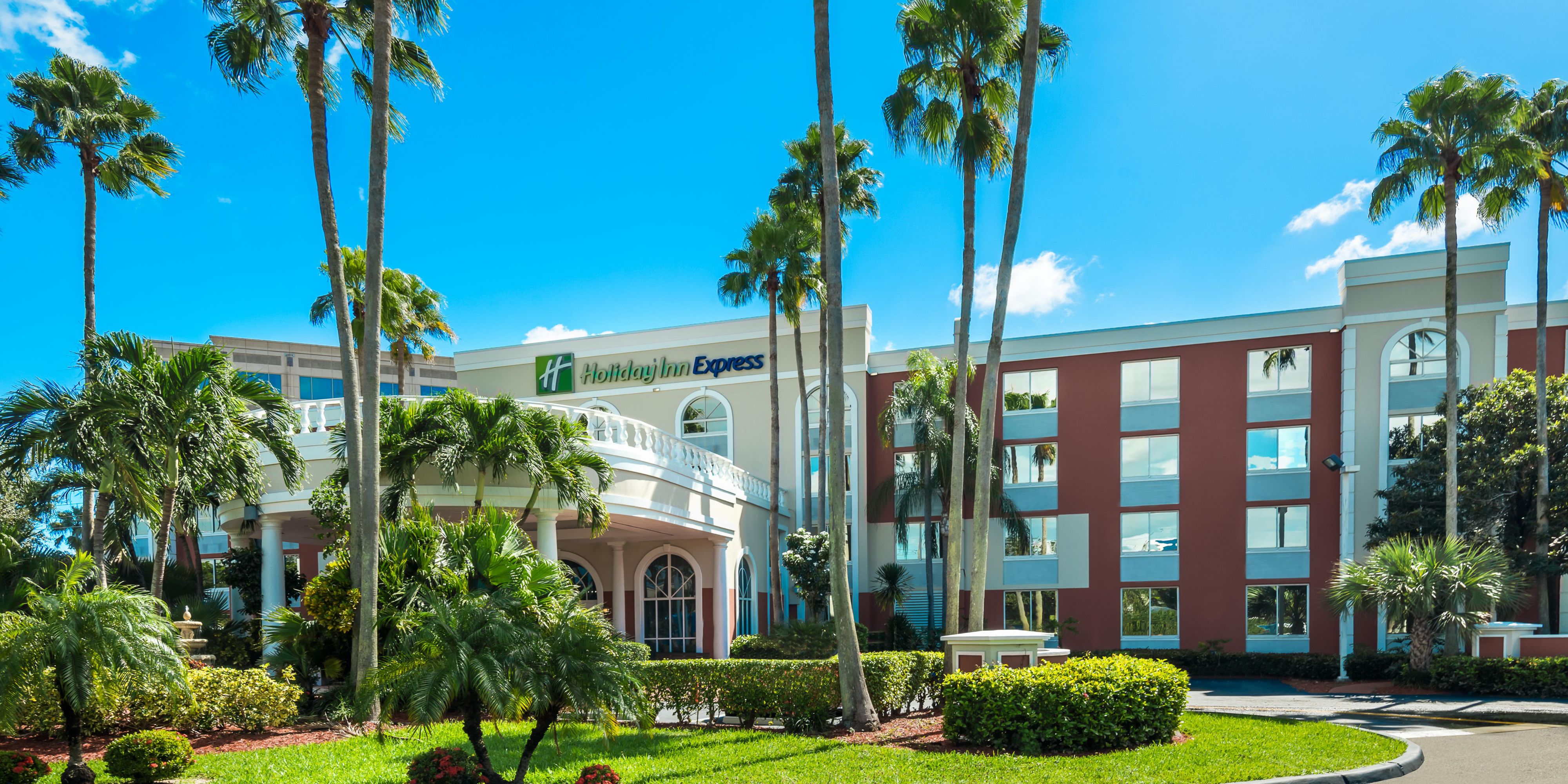 Doral Hotels near Miami Airport (MIA) | Holiday Inn Express Miami Airport  Doral Area