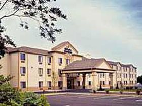 Holiday Inn Express MIDDLETOWN /新港