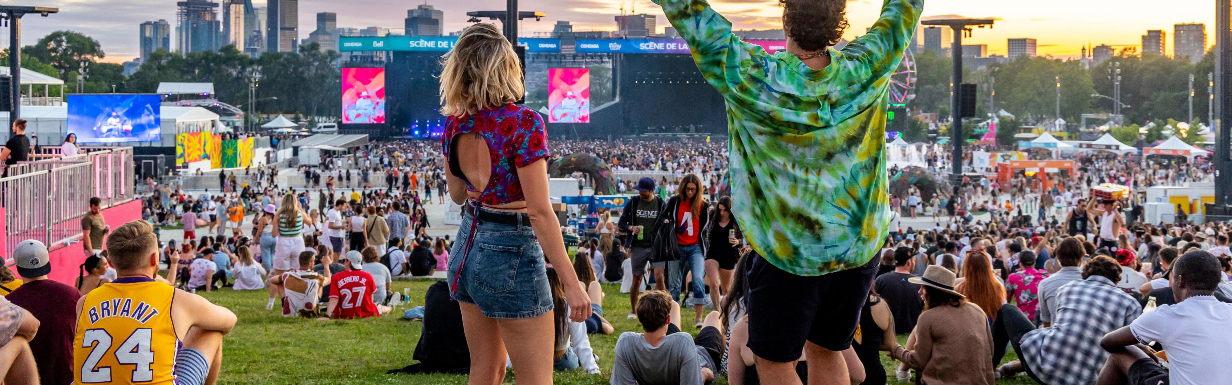 L'ambiance est grande à l'OSHEAGA, dans le parc Jean-Drapeau.