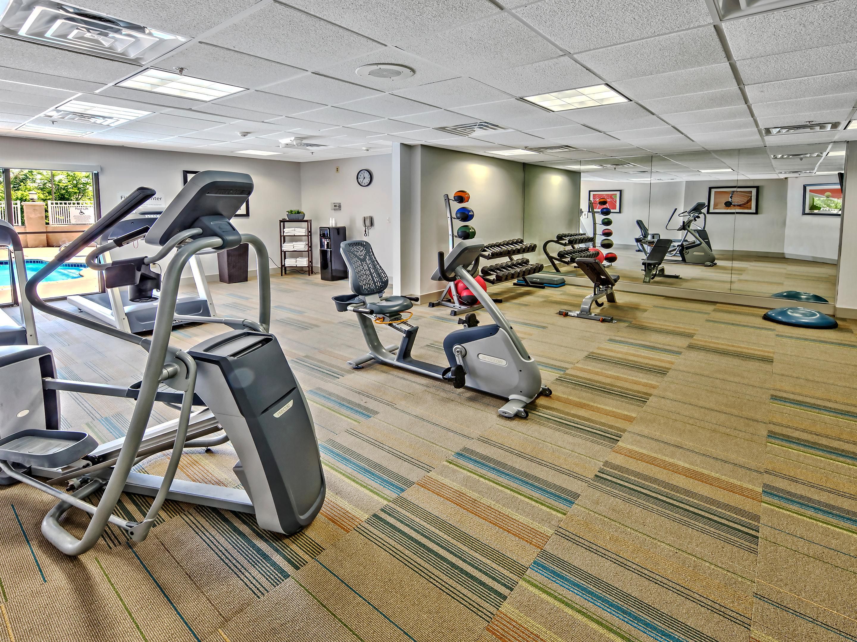 Enjoy the essentials that matter most in Murfreesboro. Start your day with a complimentary breakfast, unwind in our heated outdoor pool, and get a good night's rest in our rooms. From a fitness center to free Wi-Fi, we offer all the amenities you need for weekend trips, cross-country treks, and all the journeys in between.