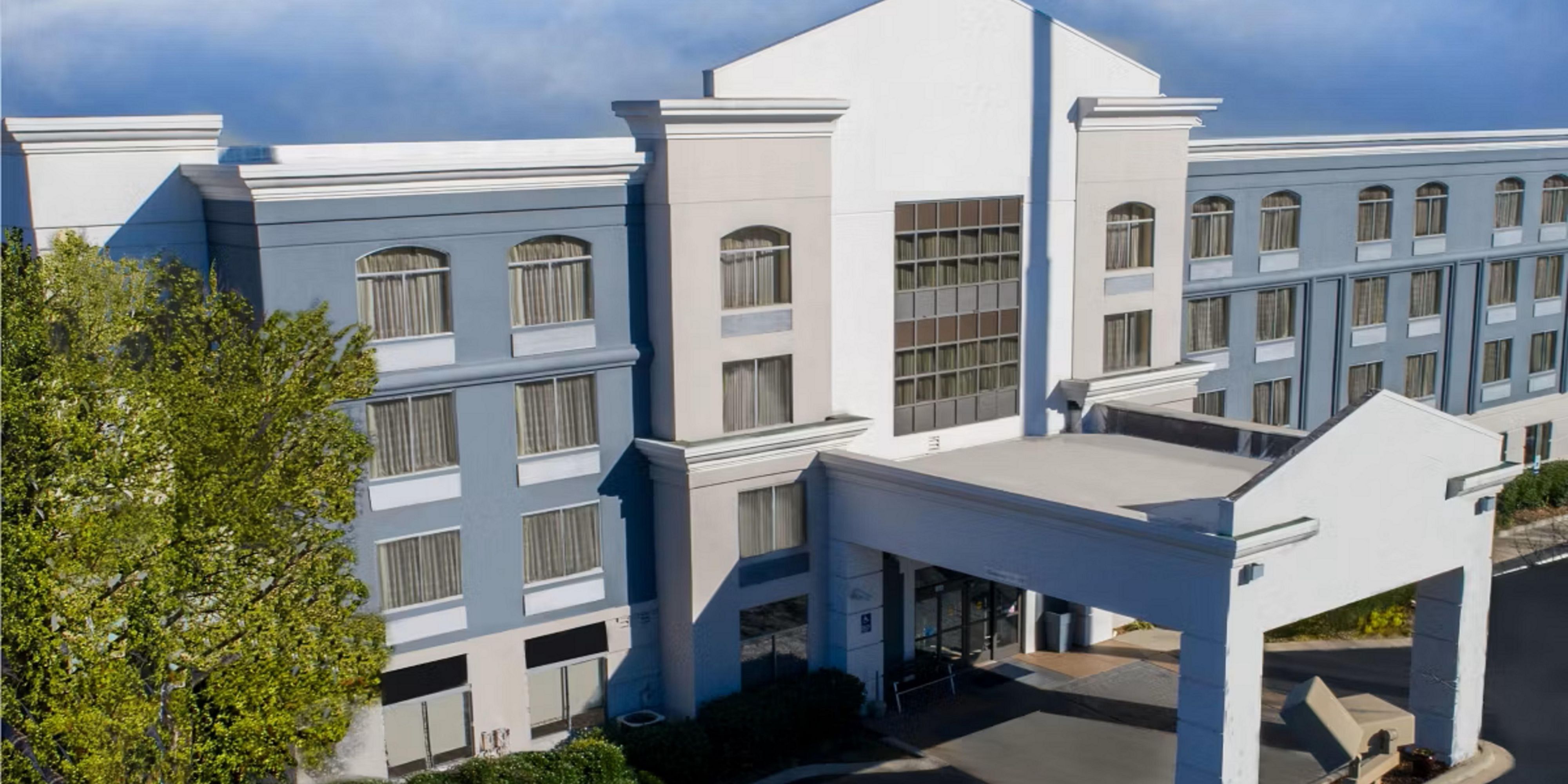 Independent (SPHC) Murfreesboro Central Hotel