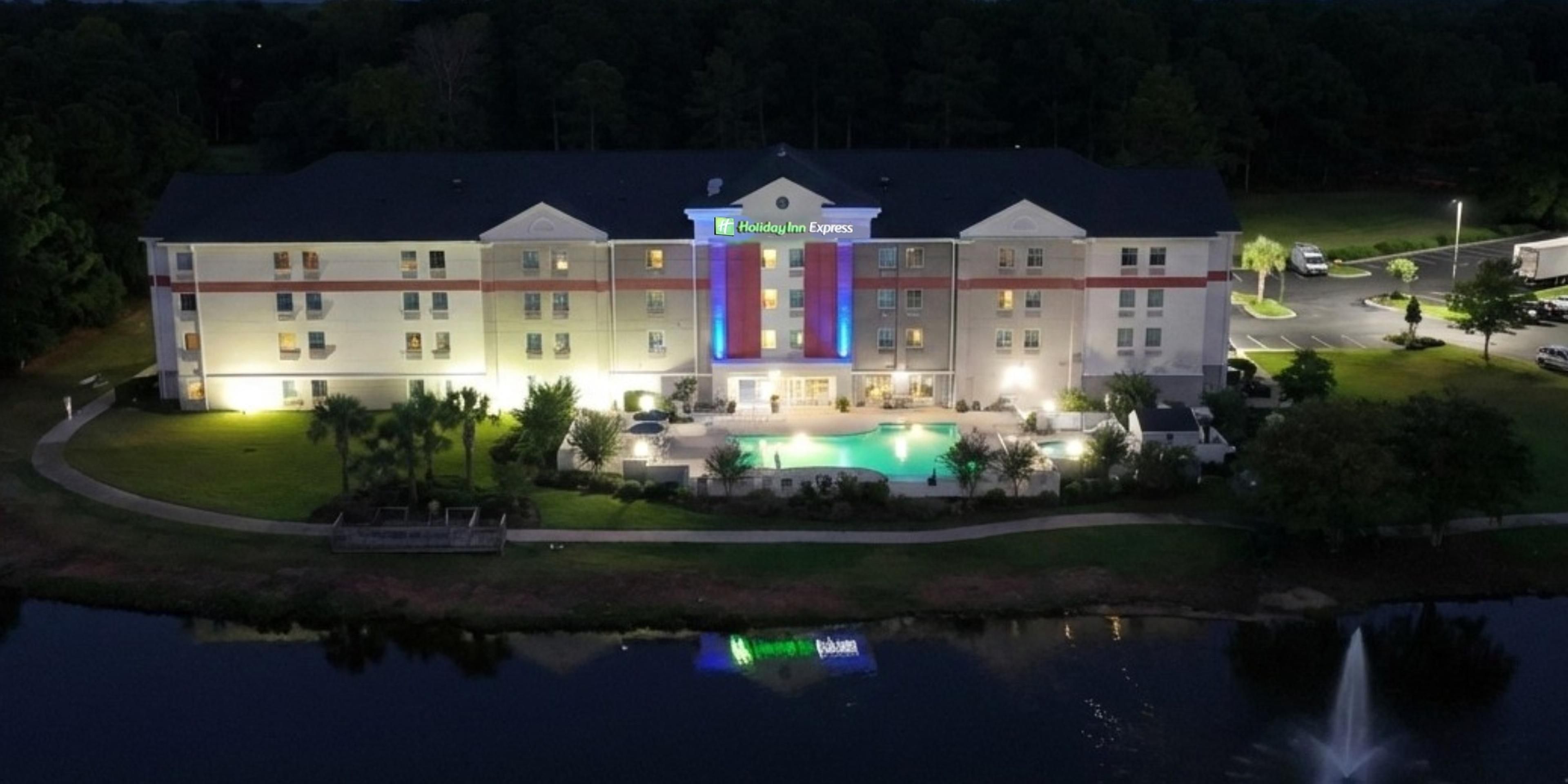 Holiday Inn Express Myrtle Beach-Broadway@The Bch