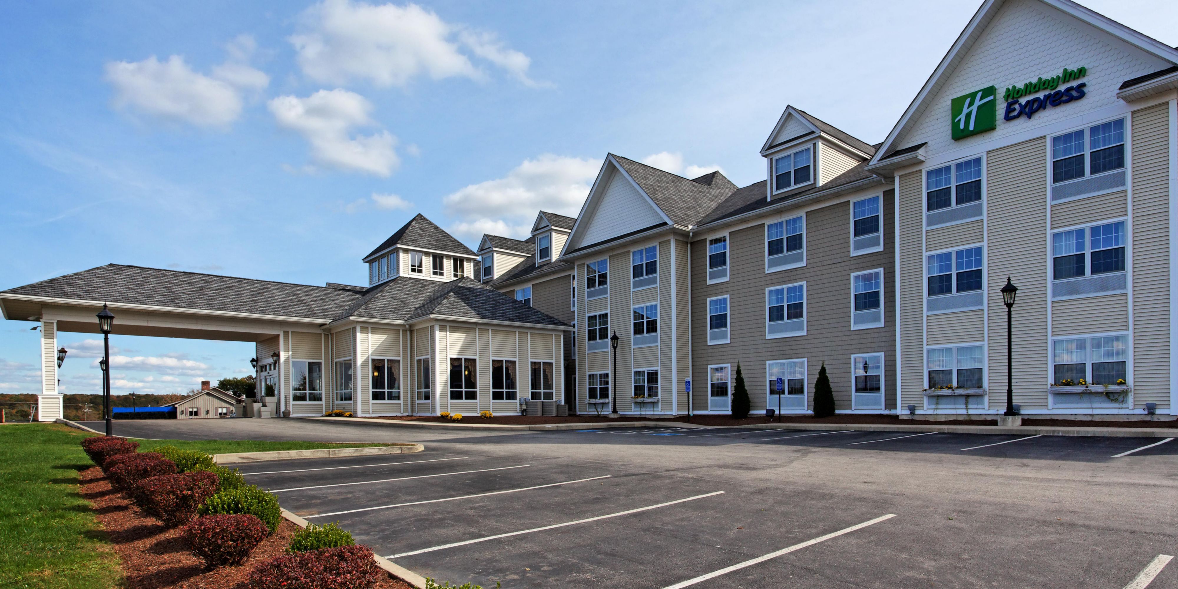 Holiday Inn Express Mystic - Groton Area