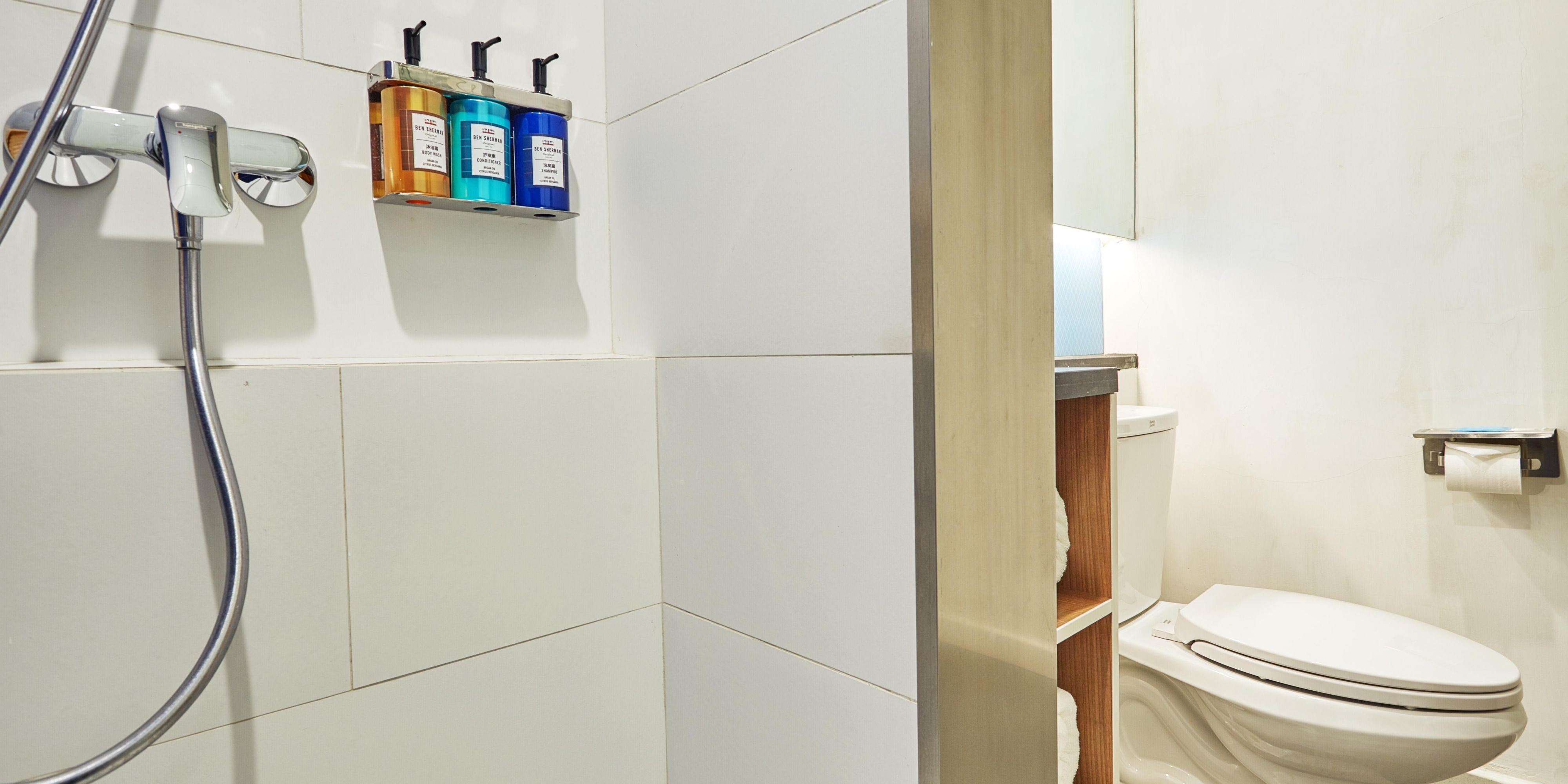 Holiday Inn Express Suites Nanjing Xuanwu Lake Hotel By Ihg