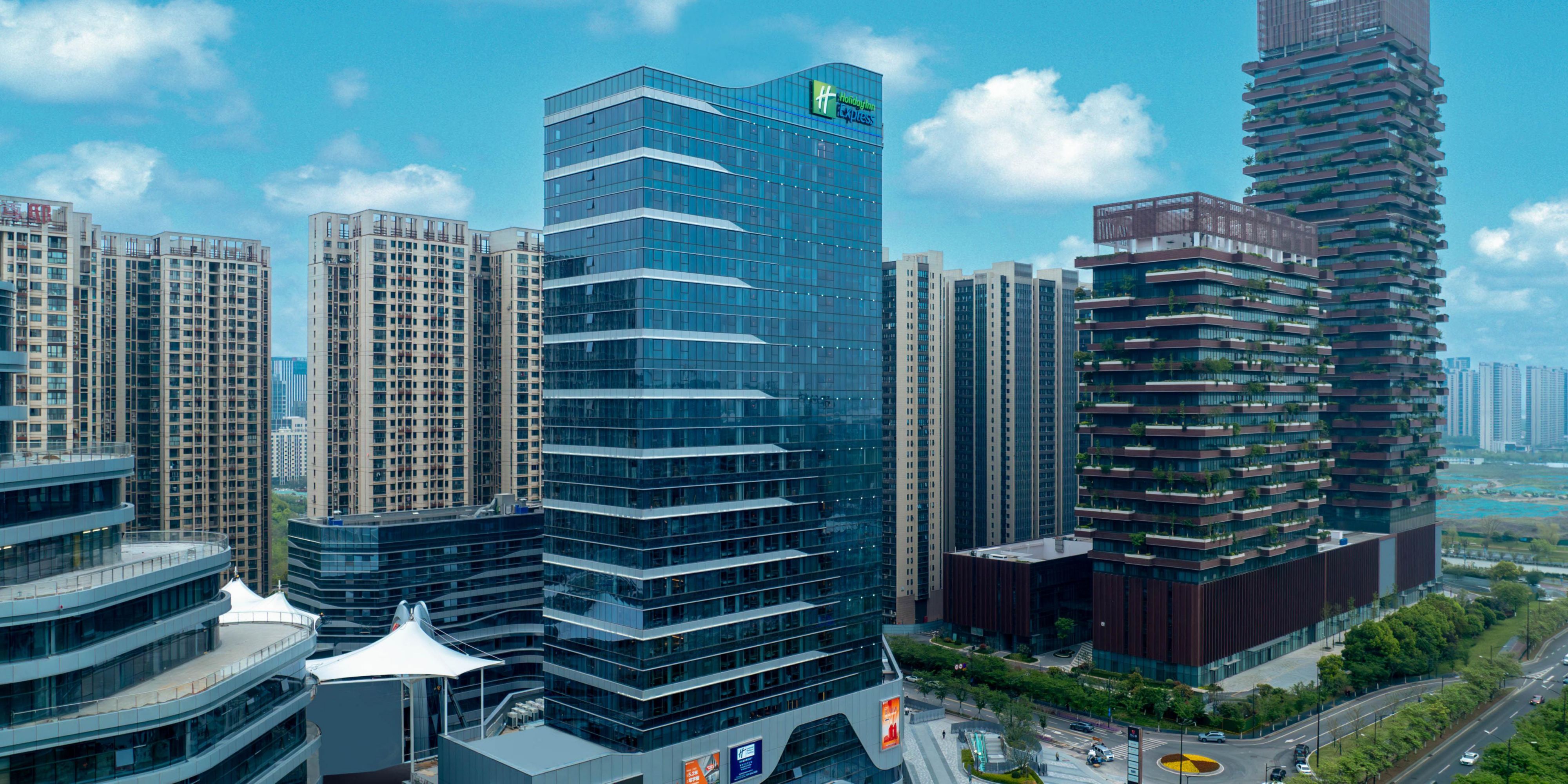 Holiday Inn Express Nanjing Jiangbei Wonhall Mall