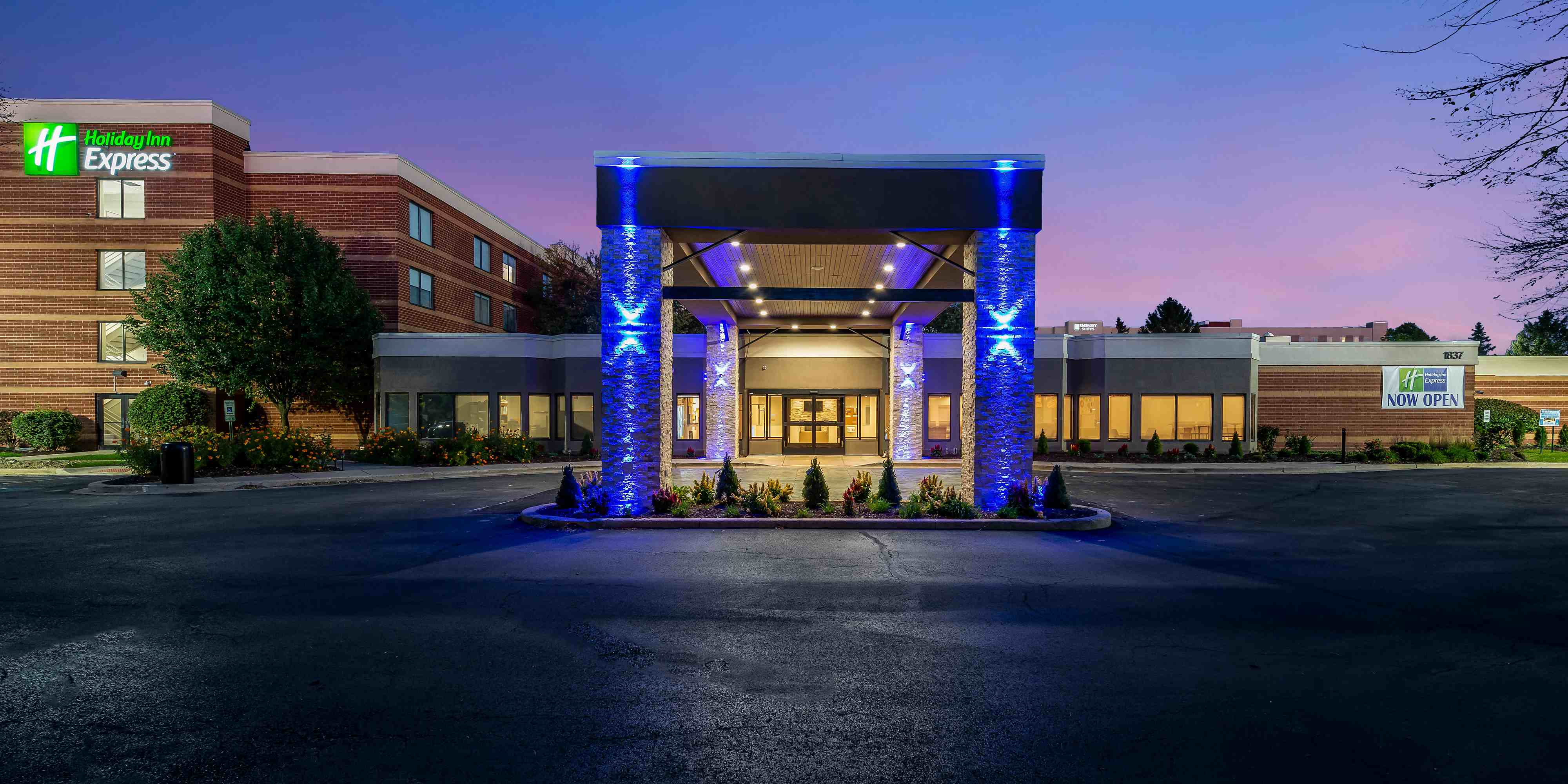 Holiday Inn Express Naperville - Naperville, United States