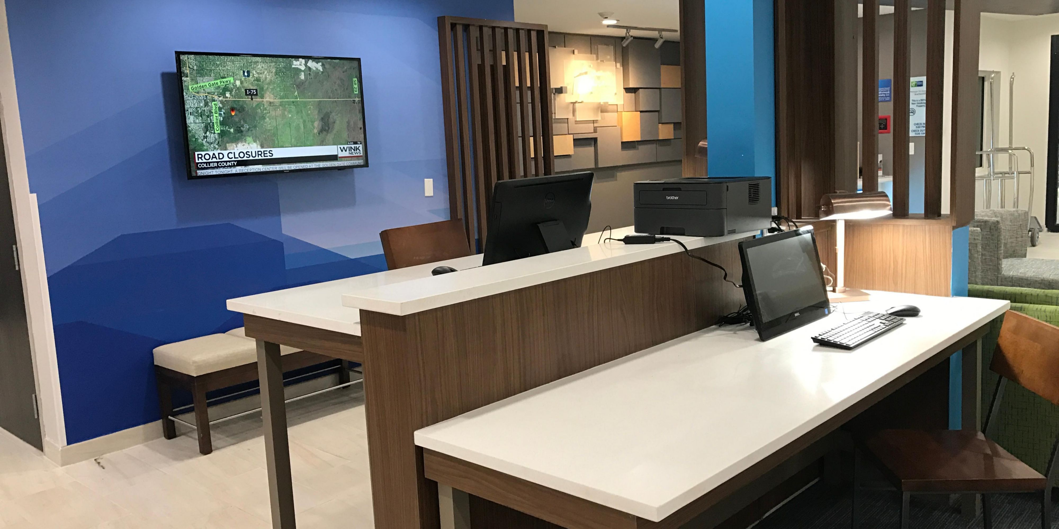 Avoid traveling with cumbersome business documents. Visit our business center for all your office needs.