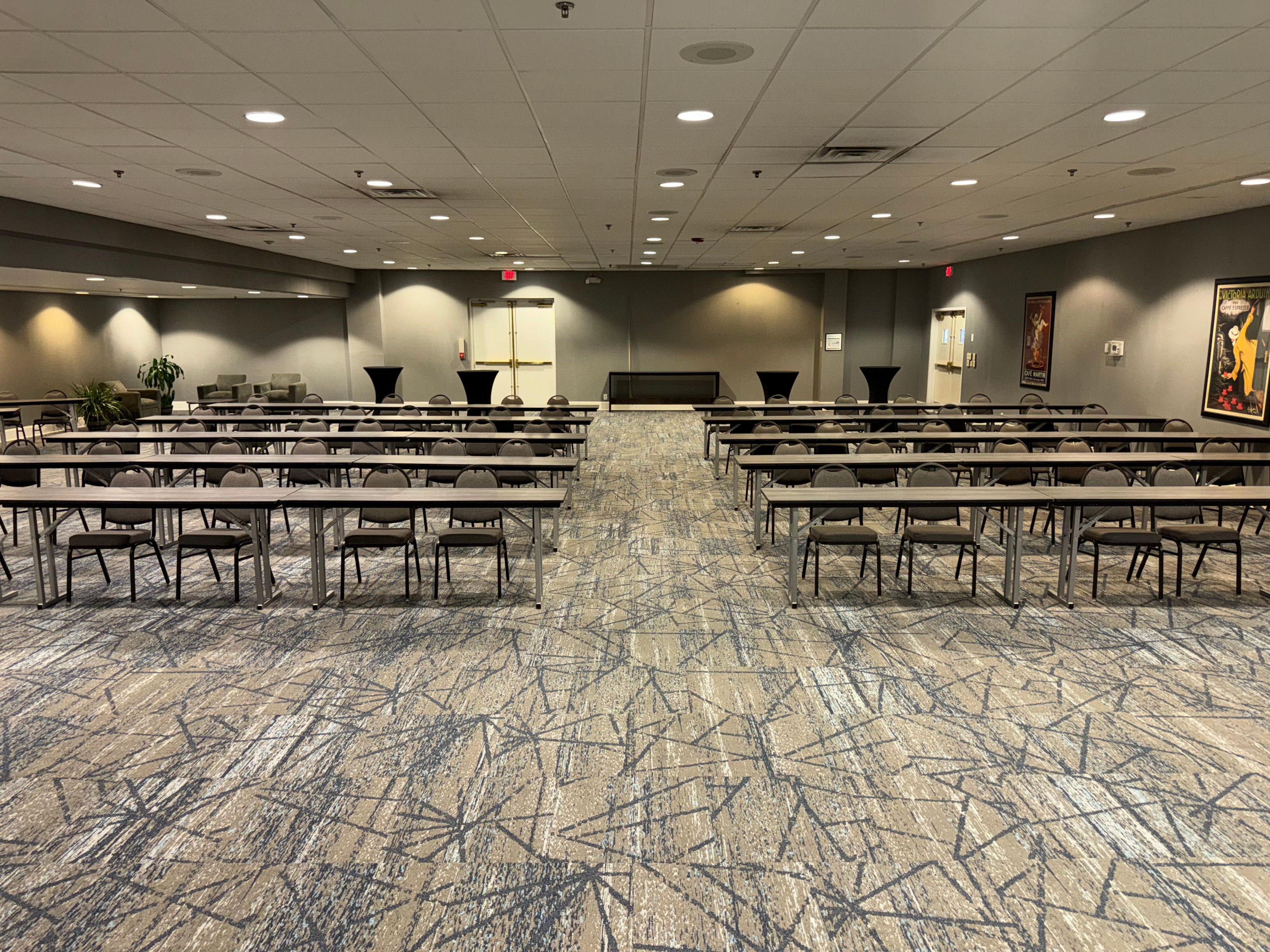 Host a formal business meeting or a unique special occasion in our versatile meeting spaces. Our hotel offers 10,000 square feet of space, catering options, and event planning experts. Contact our sales office for your next event.