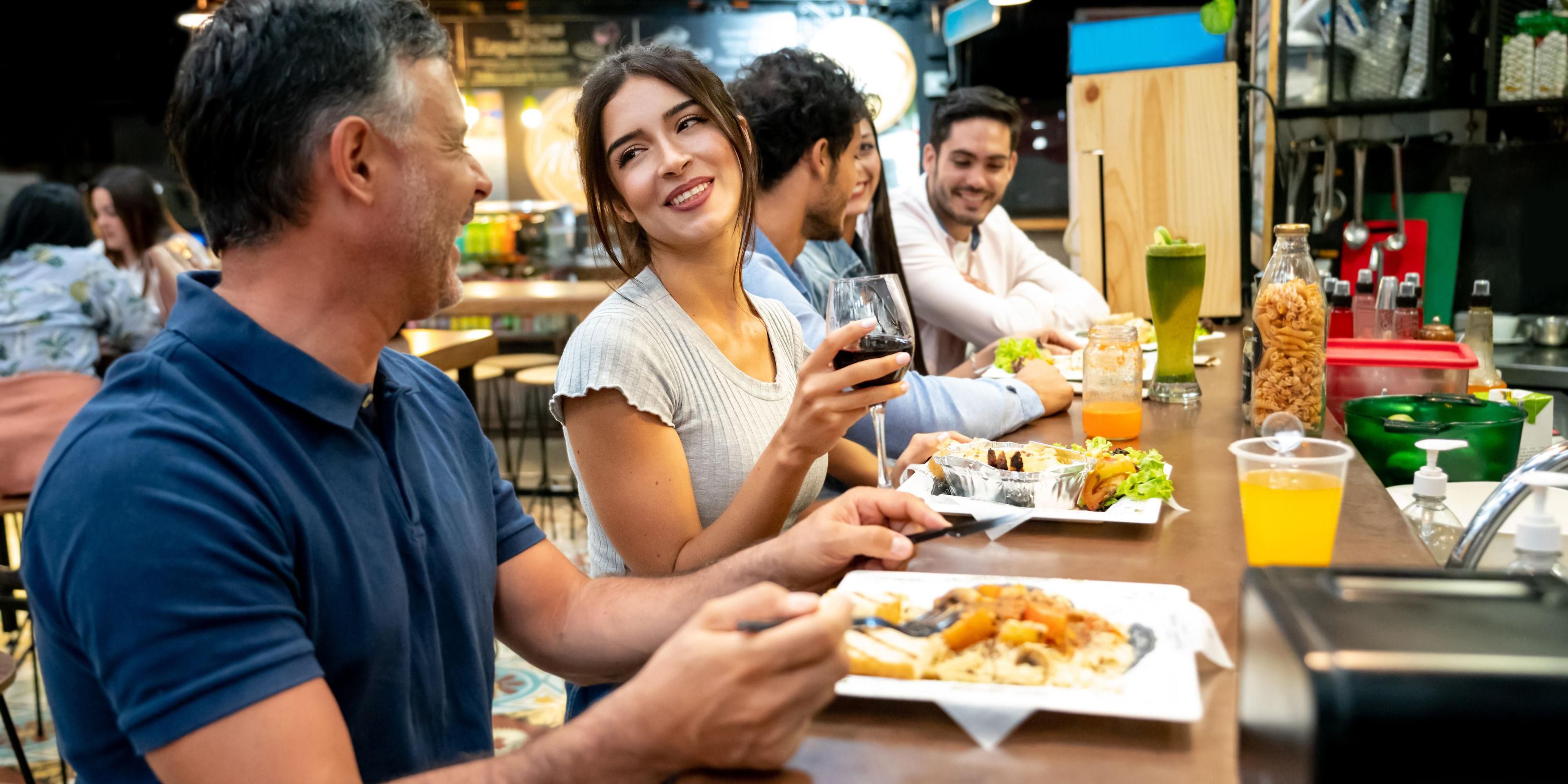 Enjoy local eats local eats from shrimp po’boys to ramen! Market on 8th is the place where locals and visitors can bond over food, enjoy gourmet coffee and beers, hang out, relax, get some work done and even hold an event.
