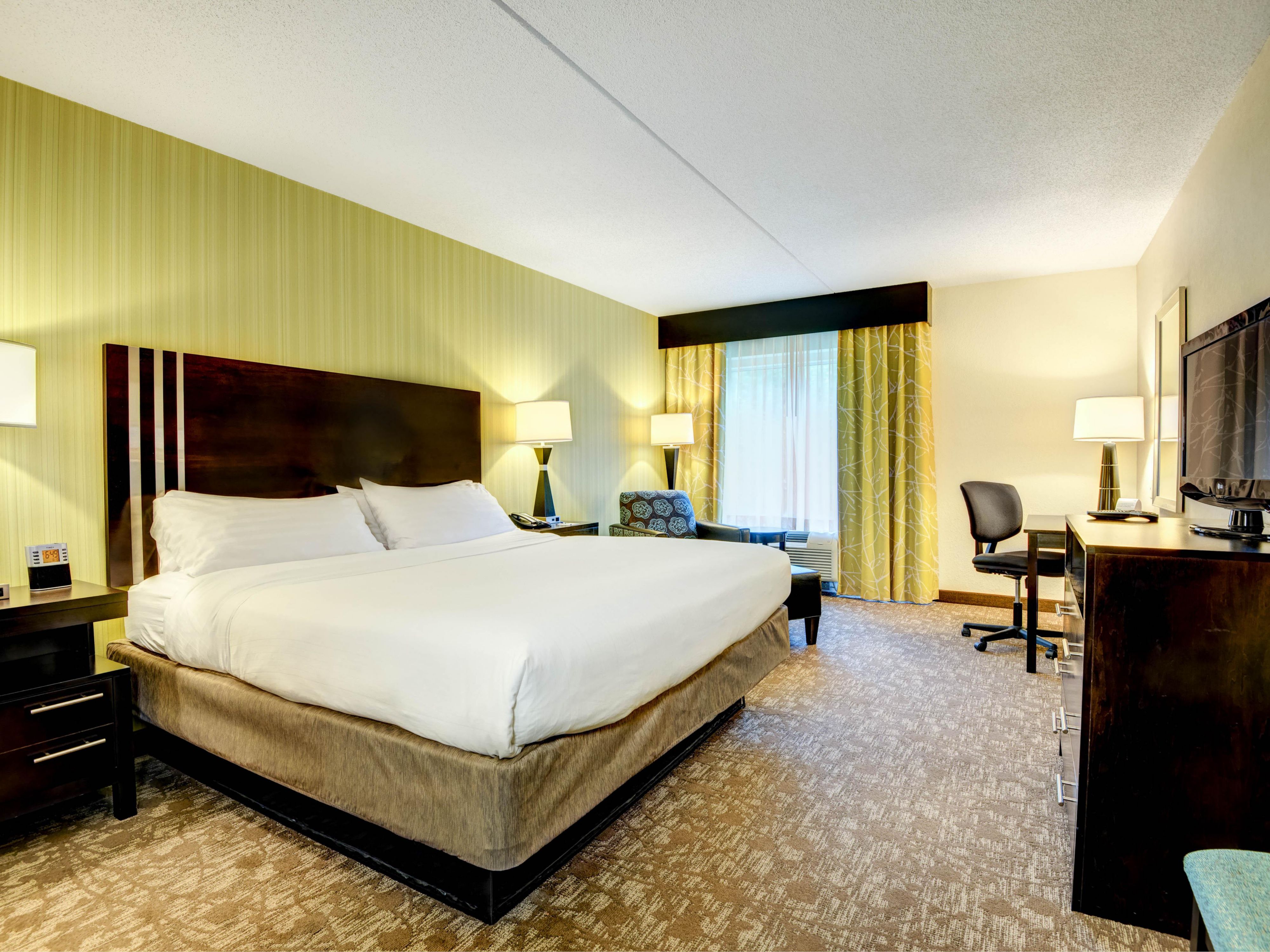 Hotels in Neptune, NJ with Indoor Pools Holiday Inn Express Neptune