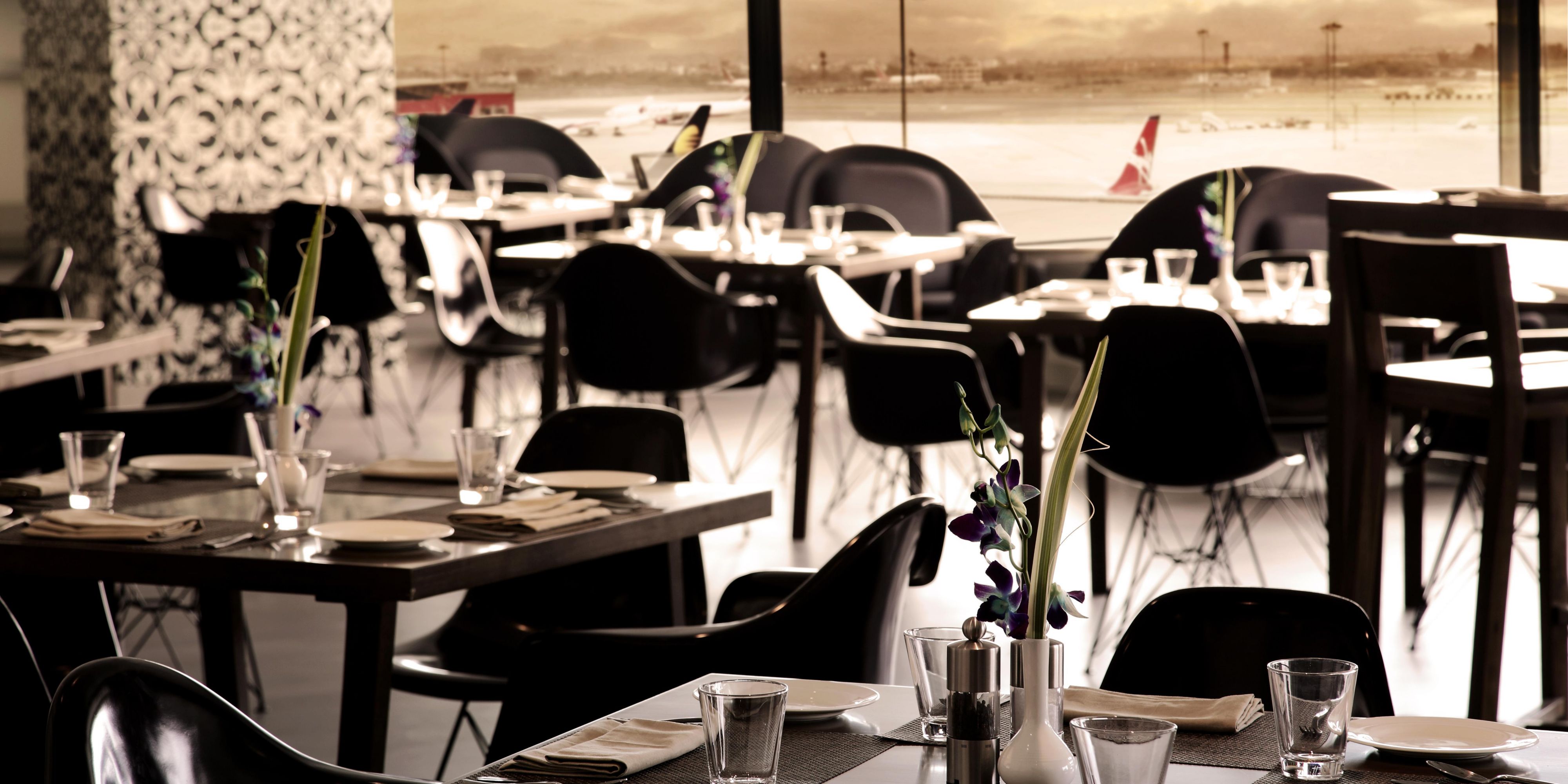 24 hours food & beverage at the Hotel