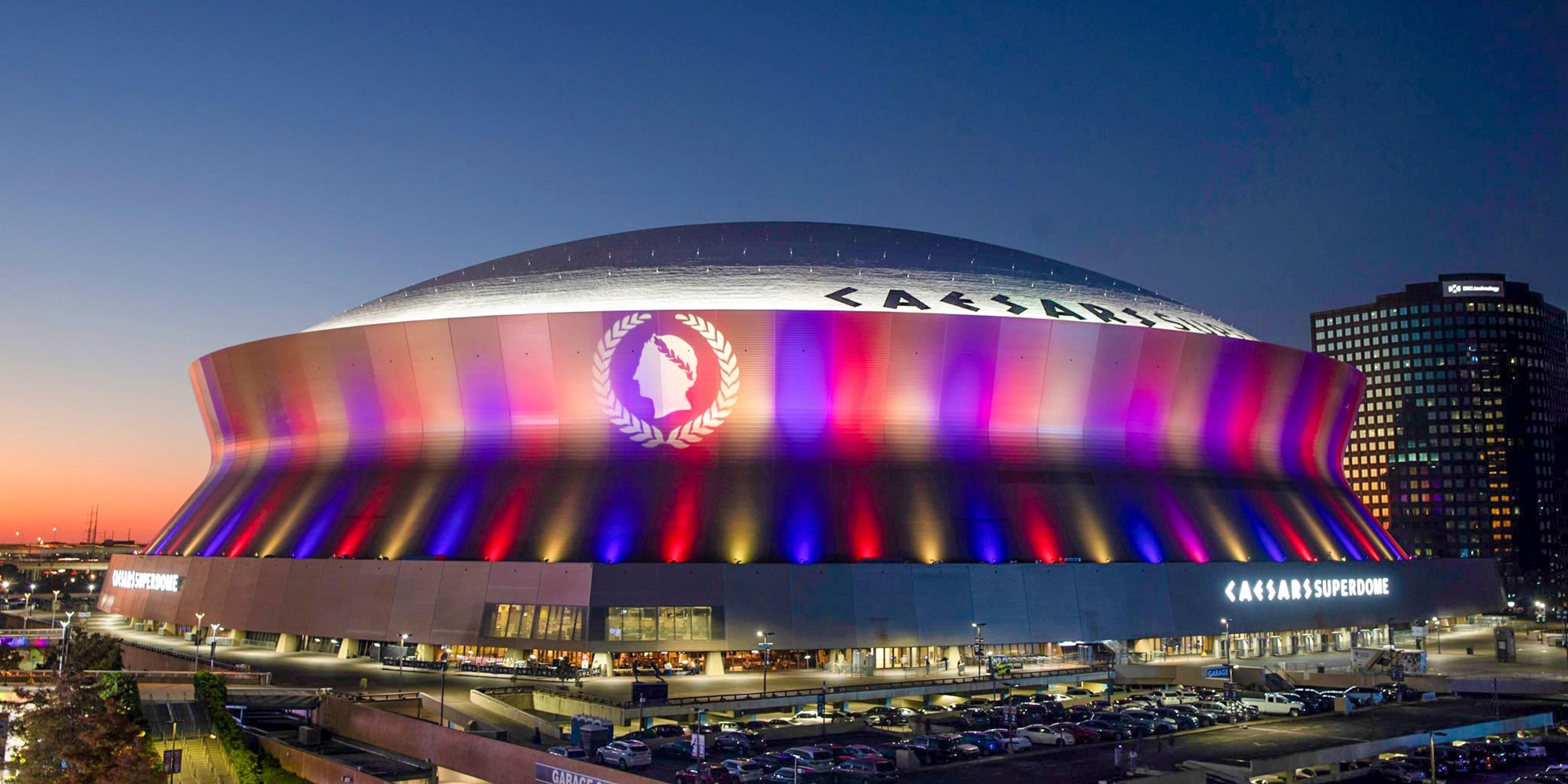 Just around the corner from the Caesars Superdome (0.5 Miles / 850 meters)  and Smooth King Center (0.8 Miles / 1.3 km)!