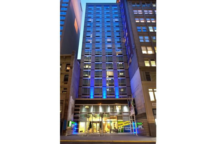 Holiday Inn Express Manhattan Times Square So