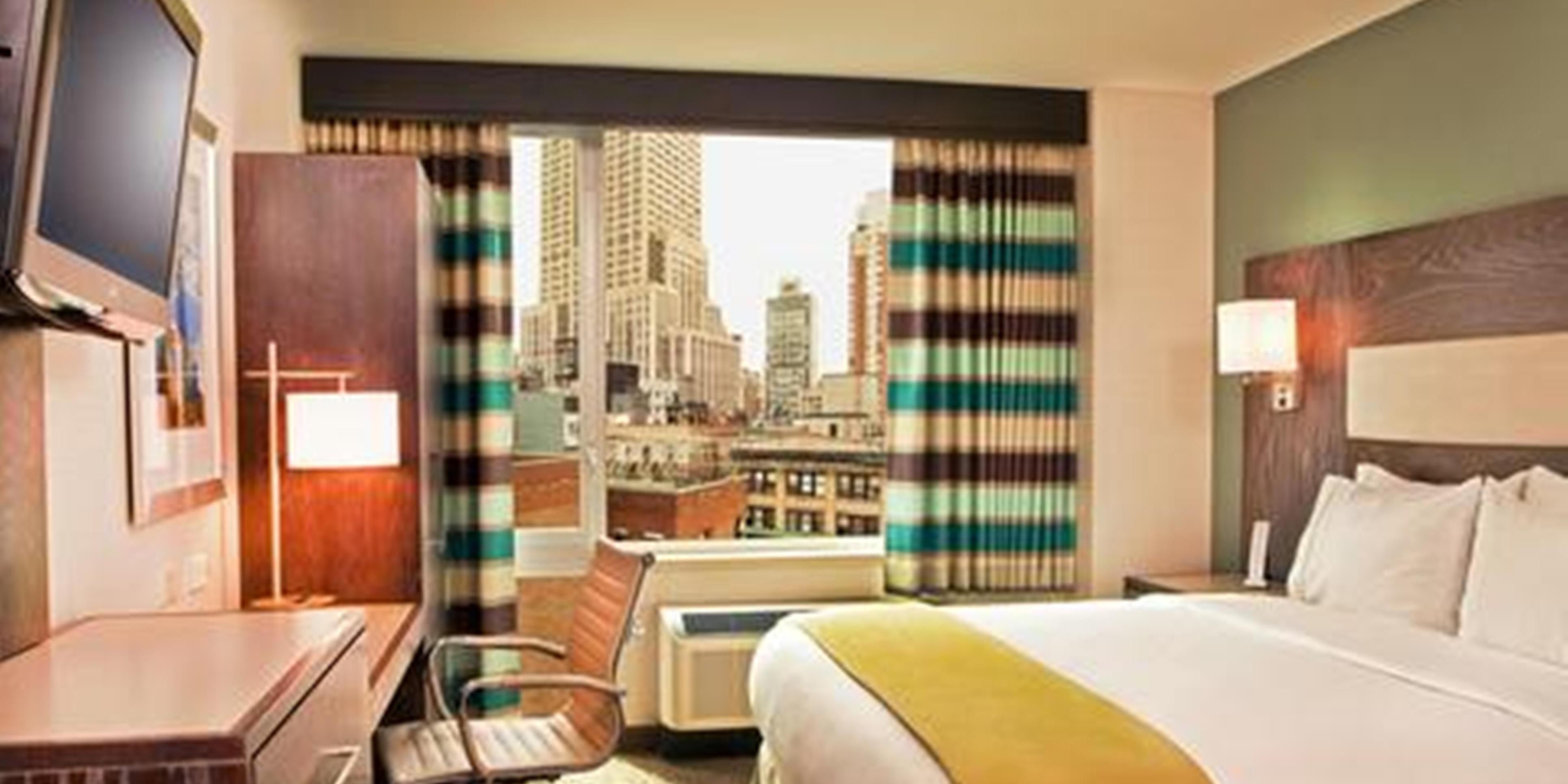 Midtown Hotels near Herald Square | Holiday Inn Express Times Square South