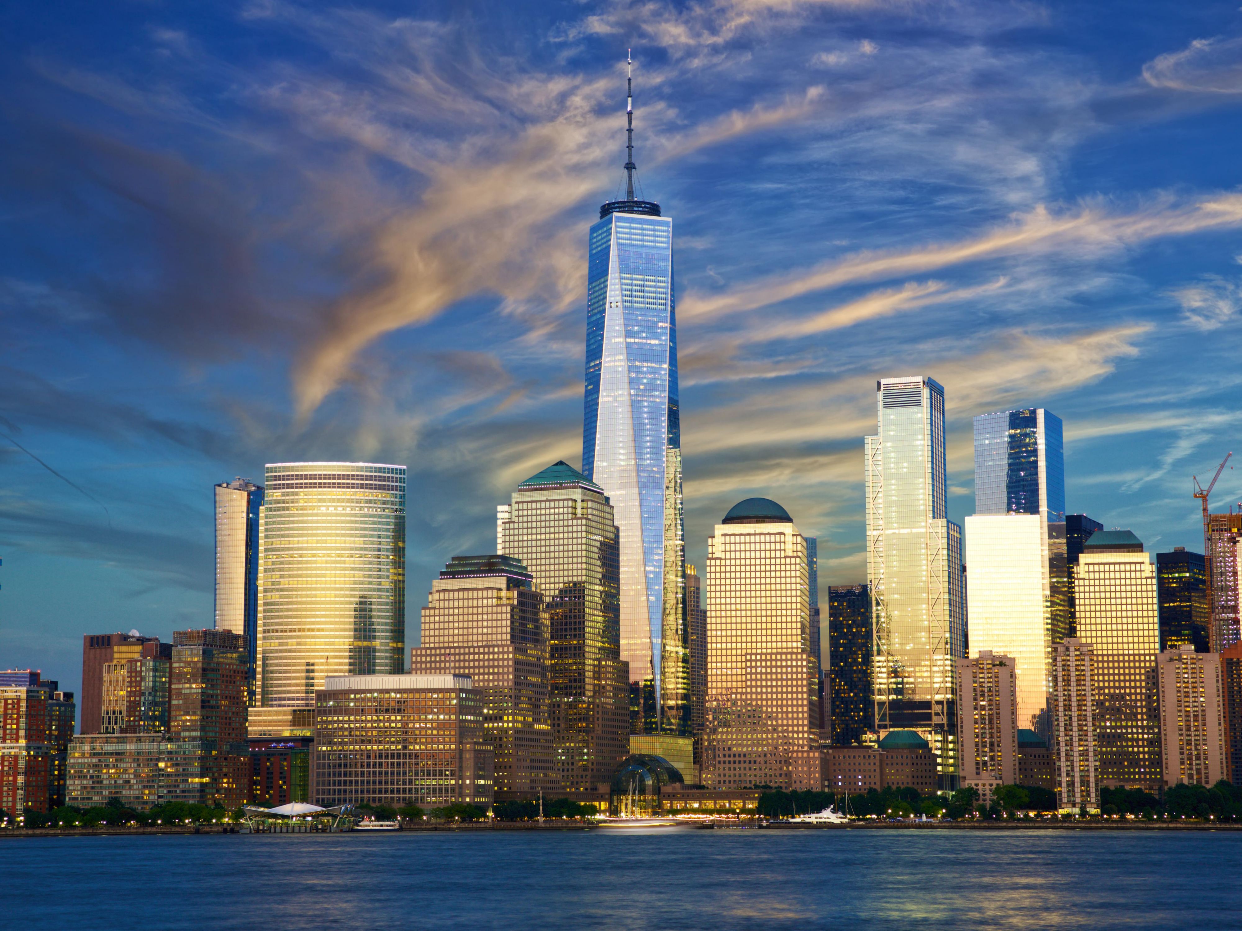 Explore the trendy Tribeca-SoHo-Greenwich neighborhoods, each known to have a distinct flair and culture of its own with an array of retail and boutique shops, bars, lounges and restaurants, museums and galleries, and a lively yet refined social scene that locals cherish.