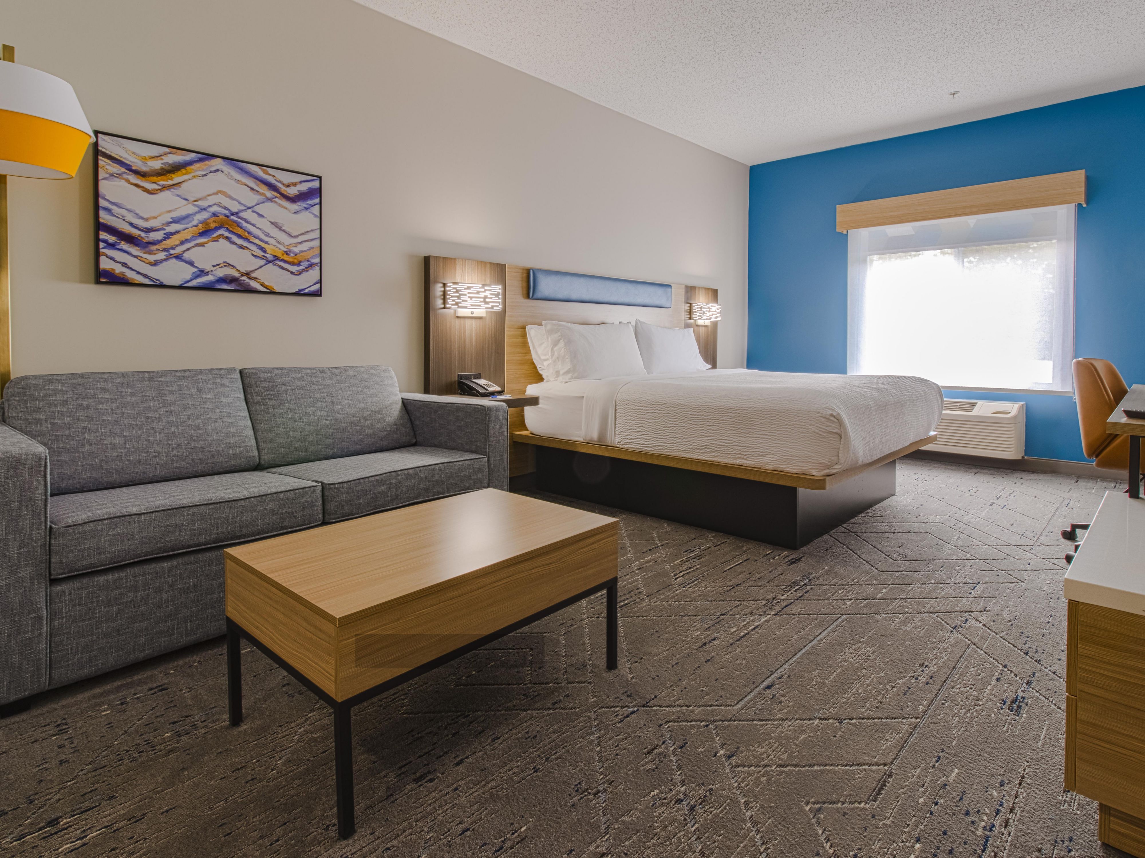 Hotels in Newington, CT near Hartford | Holiday Inn Express Newington