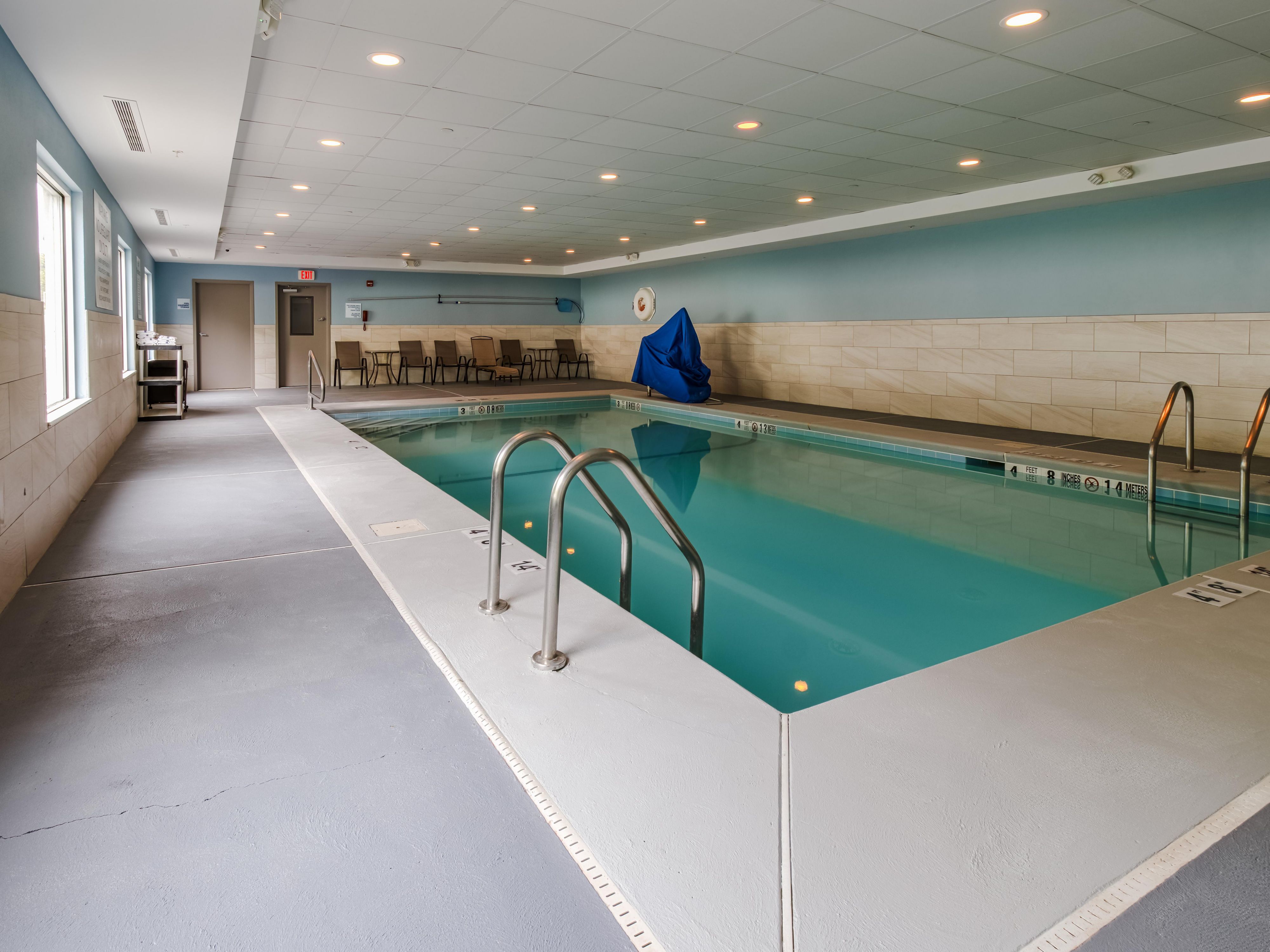 Hotel in Newington, CT near Hartford | Holiday Inn Express Newington