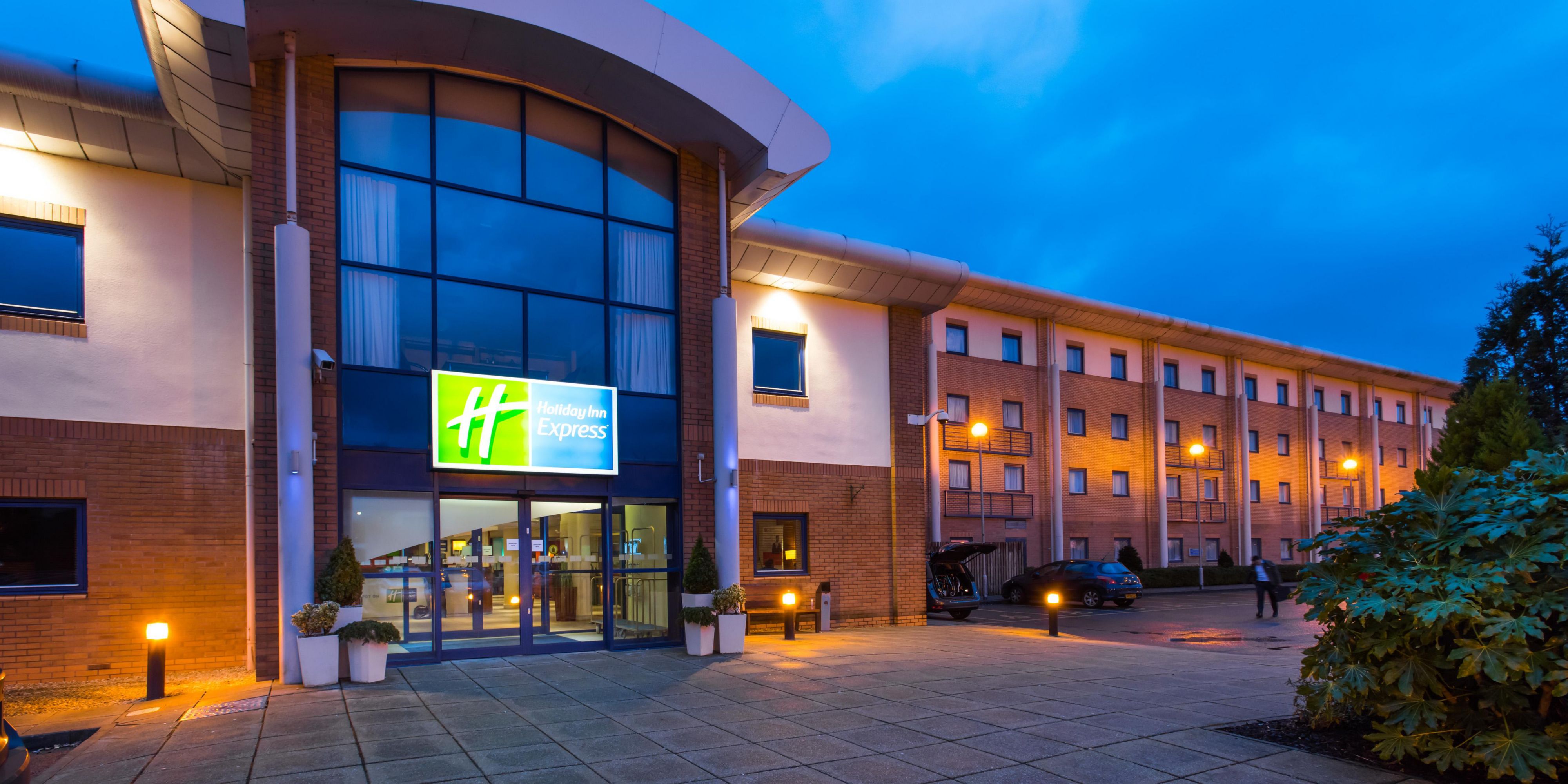 Holiday Inn Express Newport Map & Driving Directions