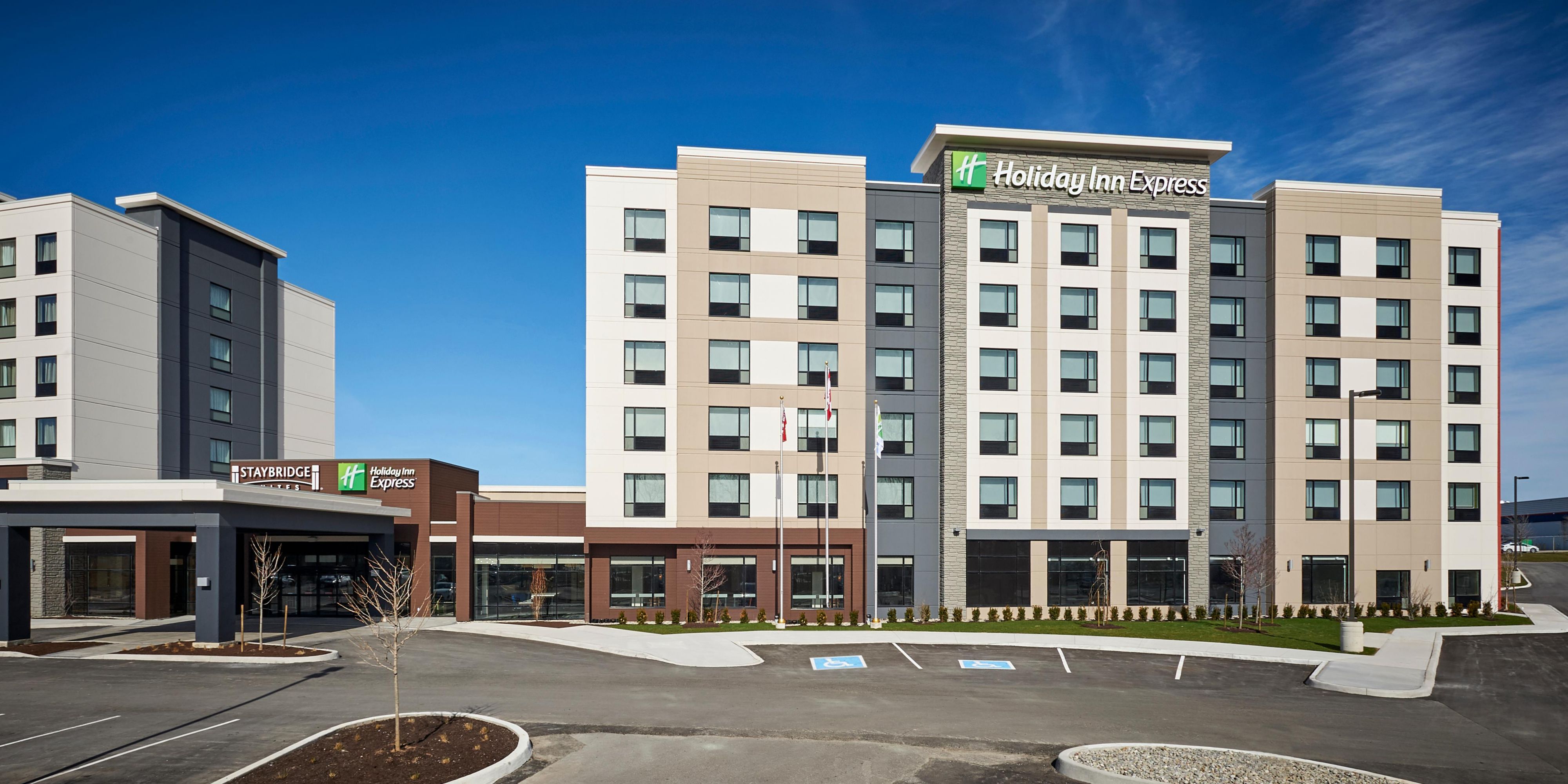Holiday Inn Express NiagaraOnTheLake Map &