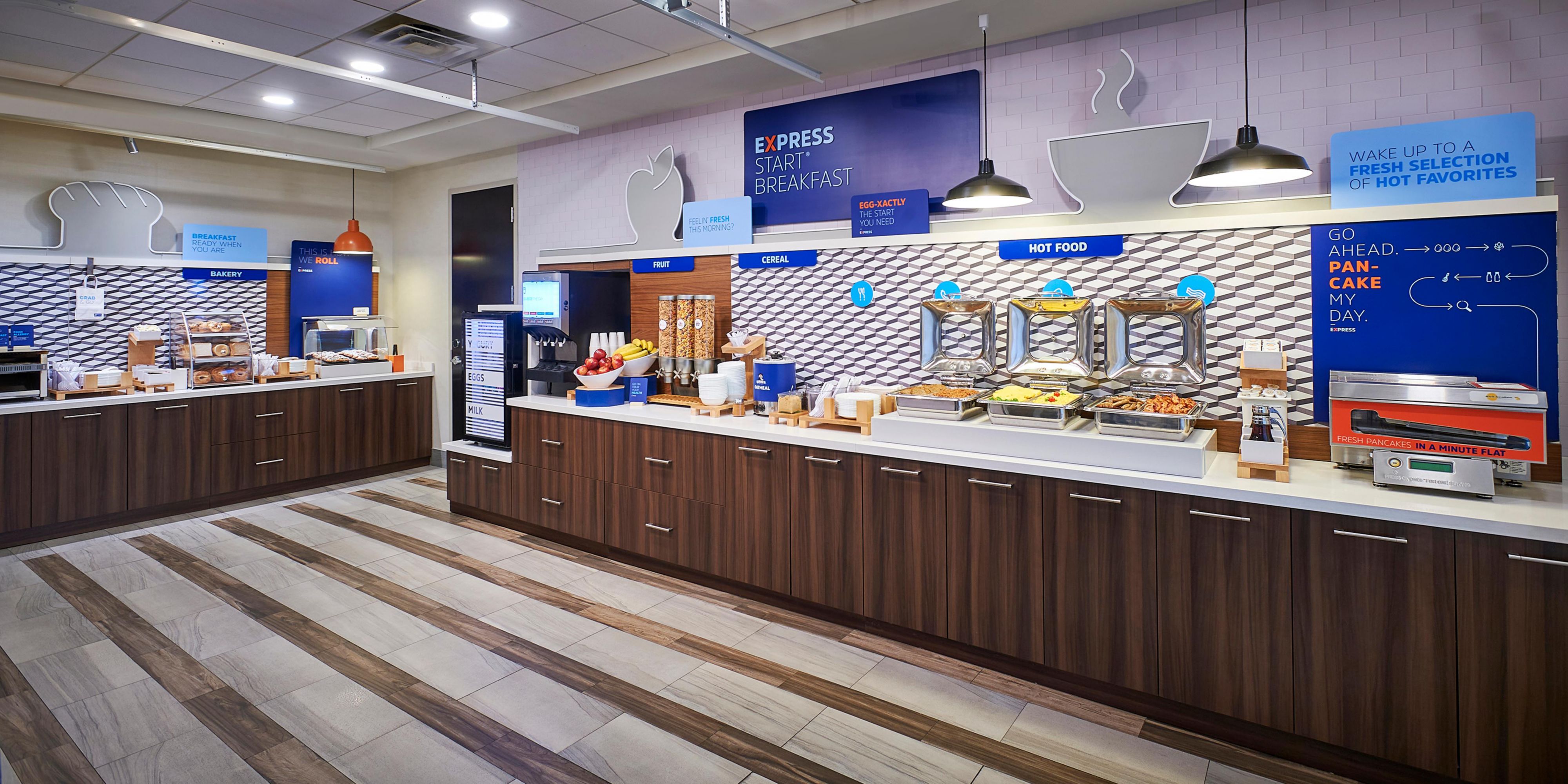 Get your day started with our complimentary breakfast buffet, including a daily rotation of eggs, breakfast meats, cereals, breakfast breads, yogurts, hot oatmeal, fresh fruit, juices, coffee and more. Served Monday to Friday from 6:30 AM - 9:30 AM and Saturday, Sunday and Holidays from 7:00 AM - 10:00 AM.  

All guests enjoy complimentary parking.