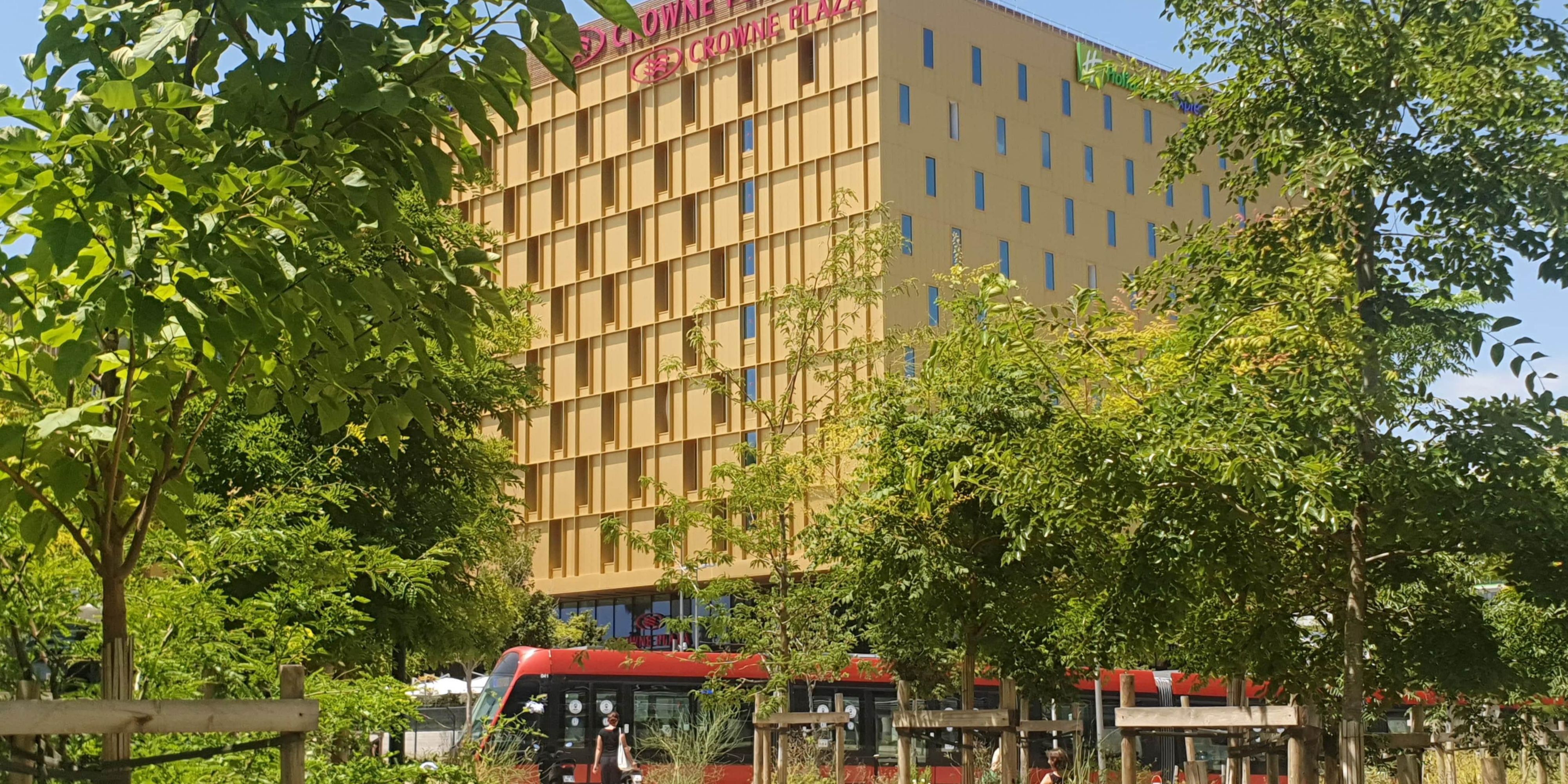 尼斯大阿雷納斯智選假日飯店