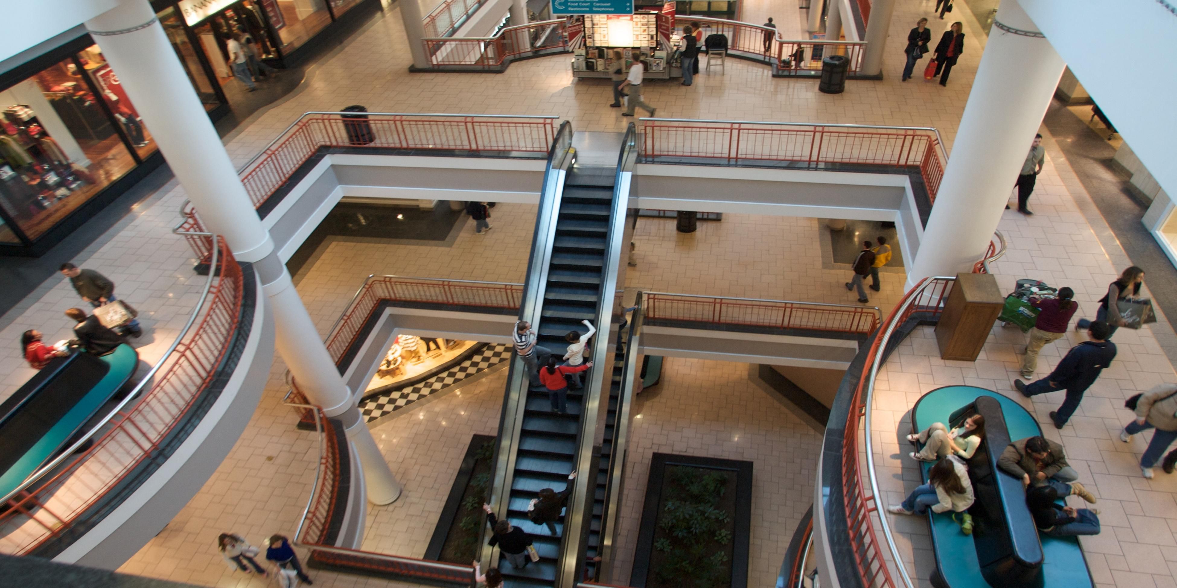 Enjoy shopping at the massive 1.5 million square foot Destiny USA Mall, featuring seven stories and glass elevators with a restored 1909 carousel available to ride. This top NY attraction is less than 10 minutes from our Syracuse Airport hotel. Canadian at par package available.