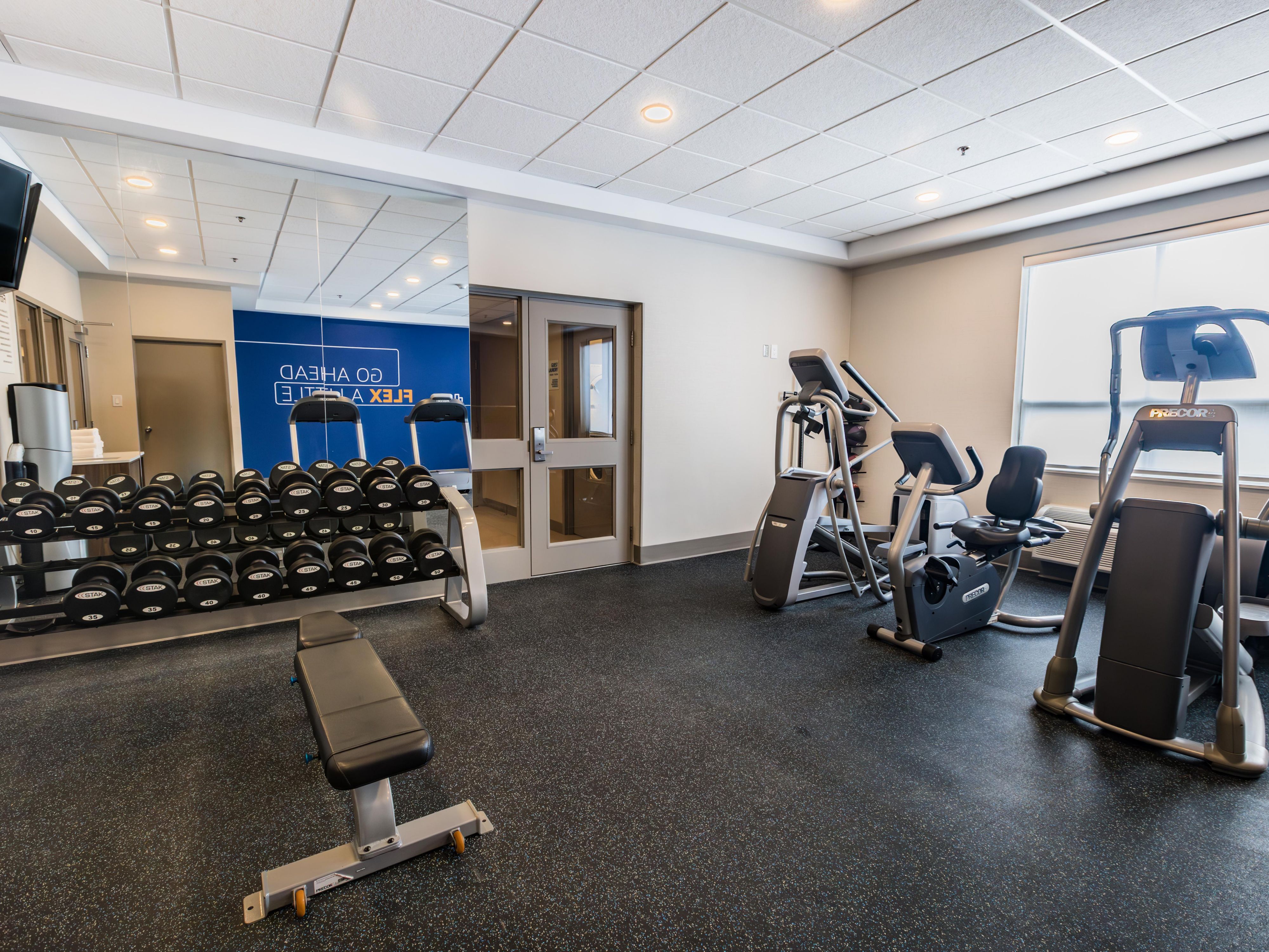 Enjoy a comfortable stay at Holiday Inn Express Toronto-North York, one of Toronto’s top pet-friendly hotels. Enjoy free Wi-Fi, breakfast, parking, a 24-hour fitness center, business center access, and a convenient location near the airport.