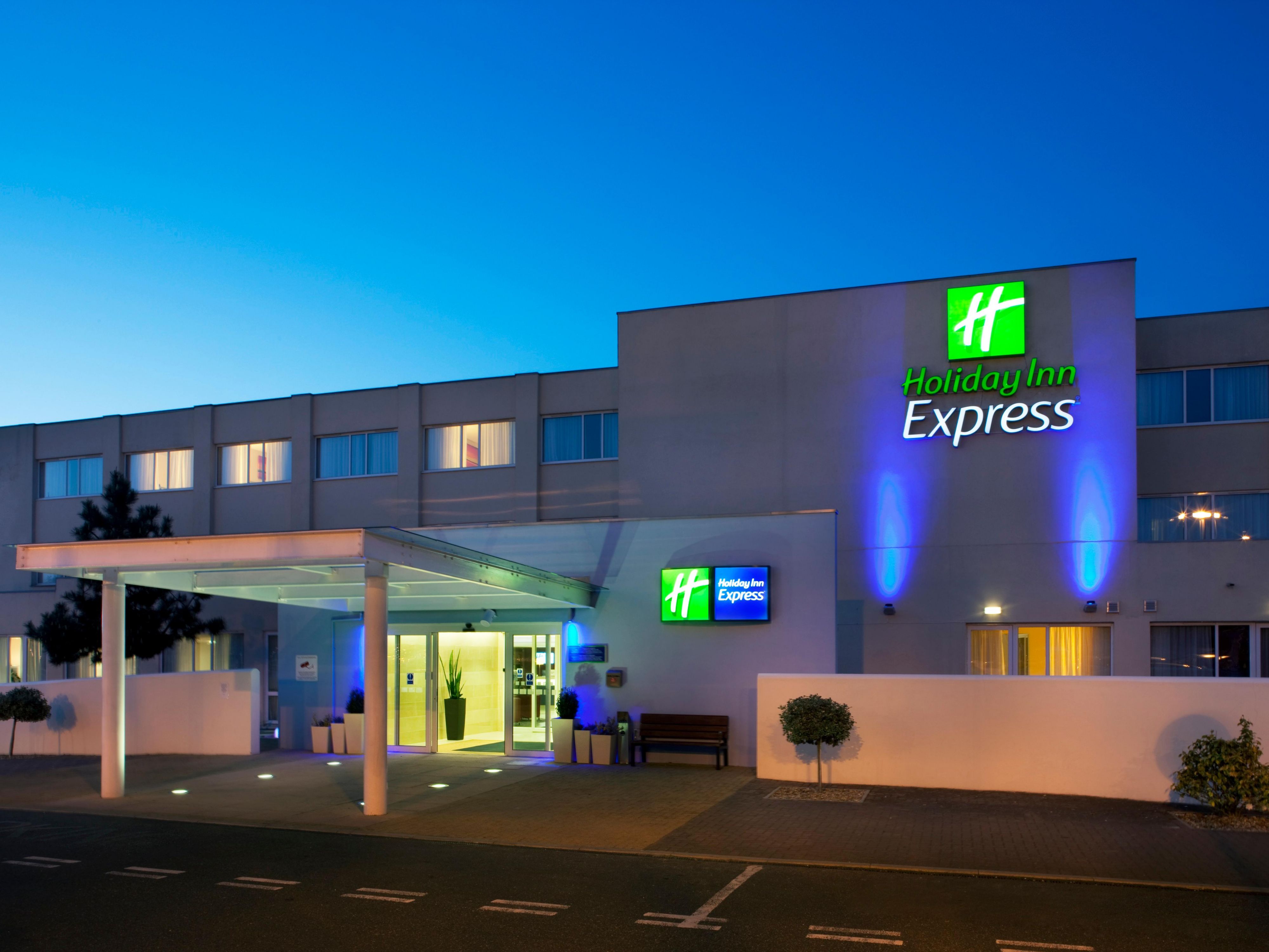 Top 43+ imagen holiday inn express norwich