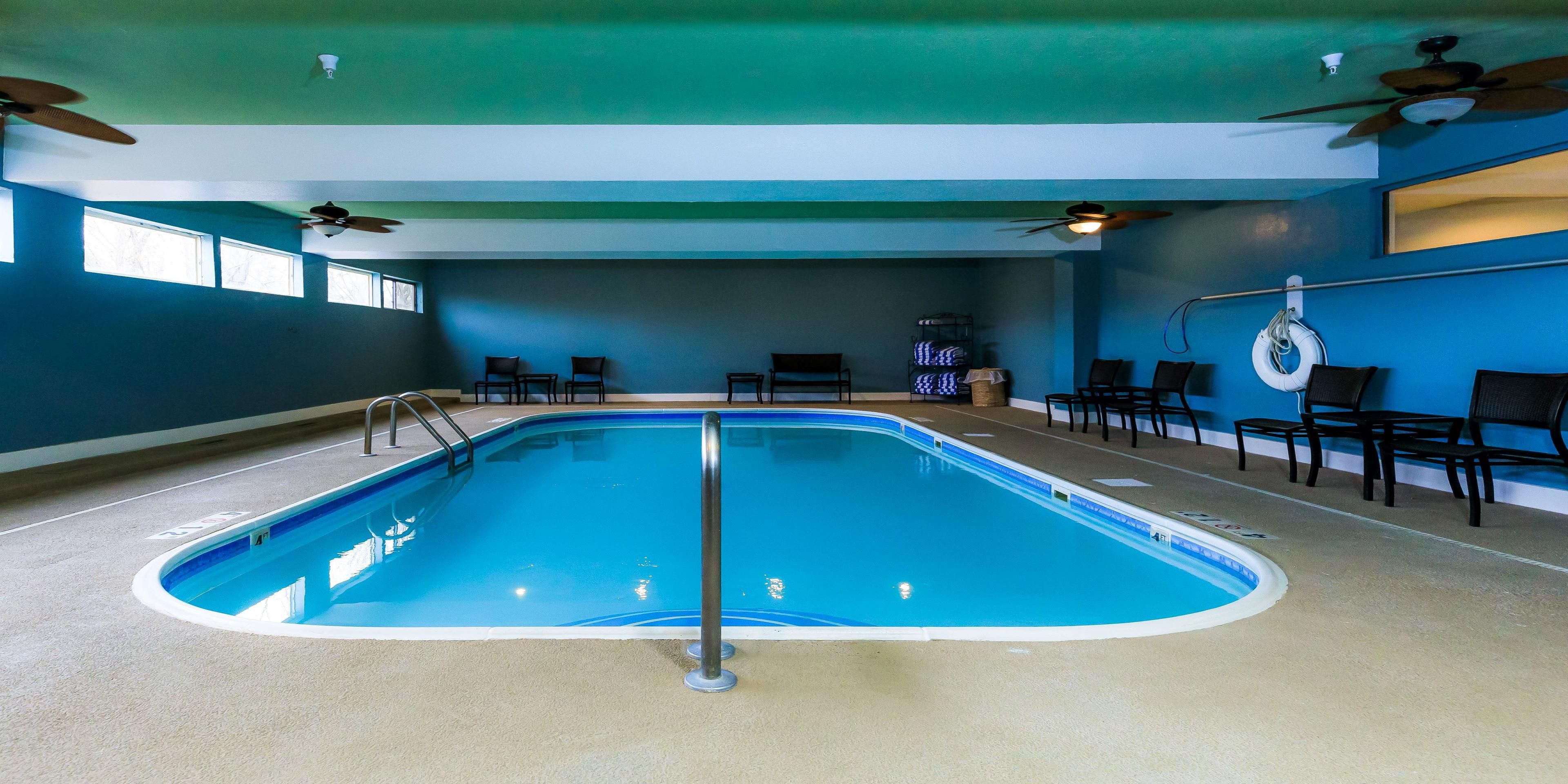 Lake Of The Ozarks Hotels Holiday Inn Express Osage Bch - Lake Of The Ozarks