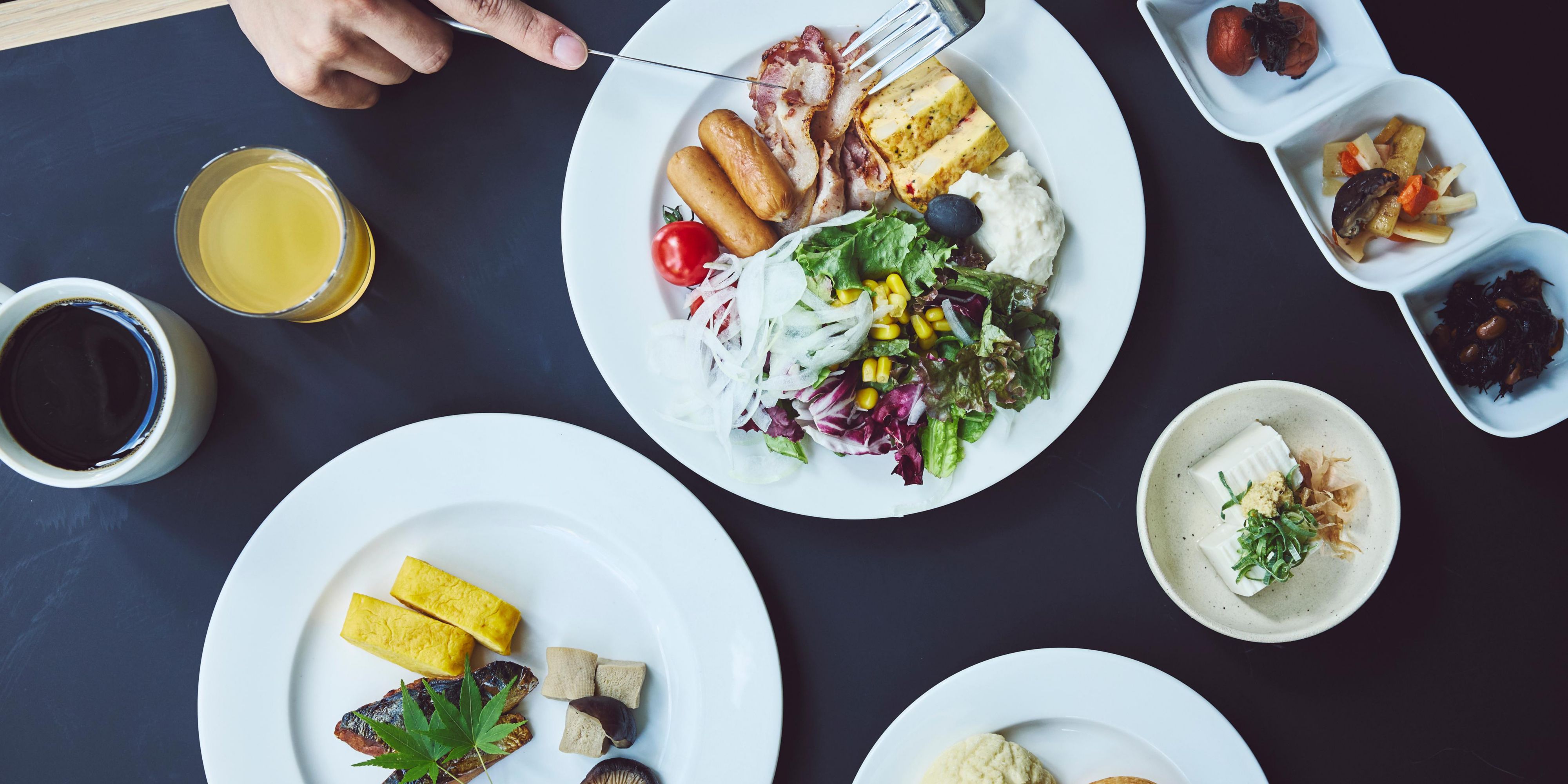 It's the best meal of the day, and it’s free. Help yourself to a tasty breakfast on us. Our free Express Start Breakfast offers a selections of your favourite Western and Japanese breakfast dishes. Whether you're craving miso soup or European pastries, we cater to all taste buds. And, if you're in a hurry, we offer a grab & go option.