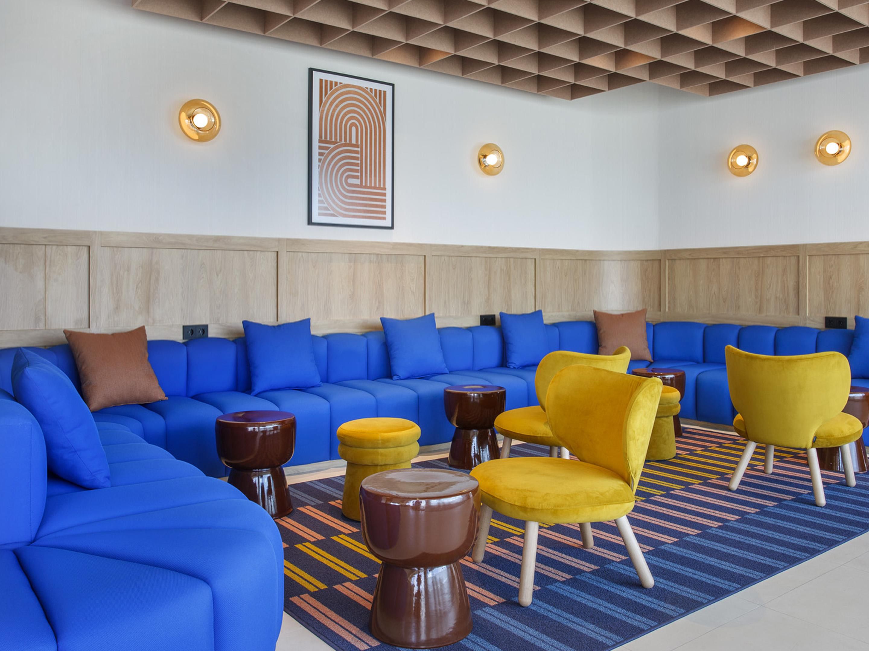 Lobby-Lounge